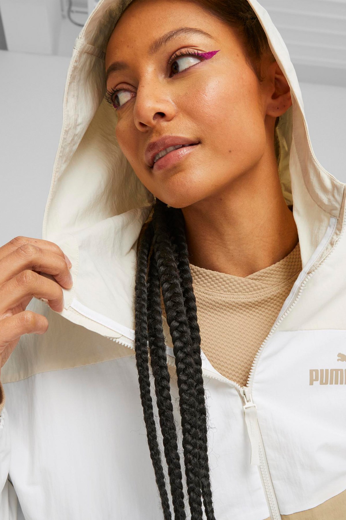 Puma Oversized Hooded Kadın Rüzgarlık 67537287 Beyaz