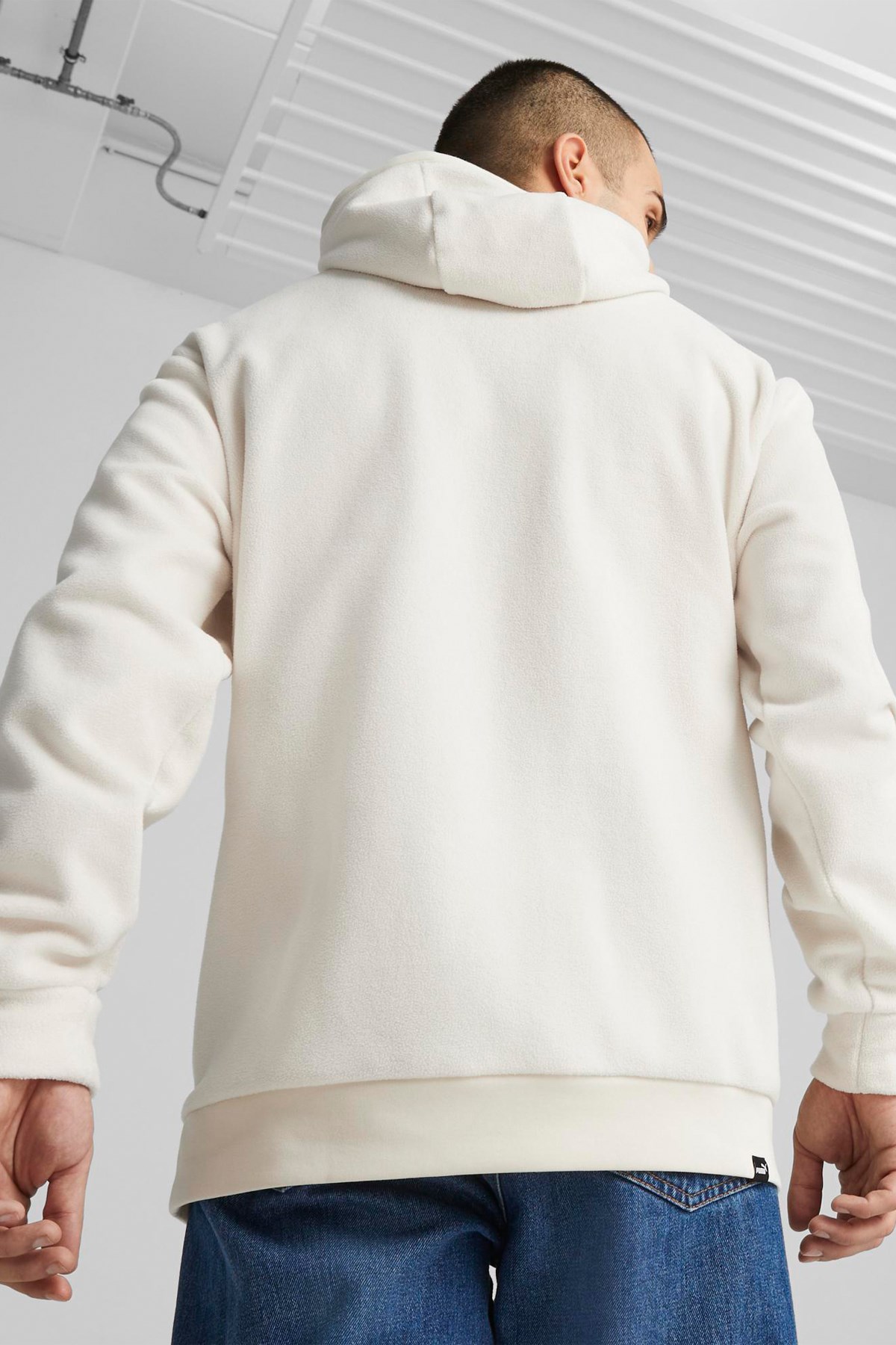 Puma Rad/Cal Polarfleece Erkek Sweatshirt 67589287 Beyaz