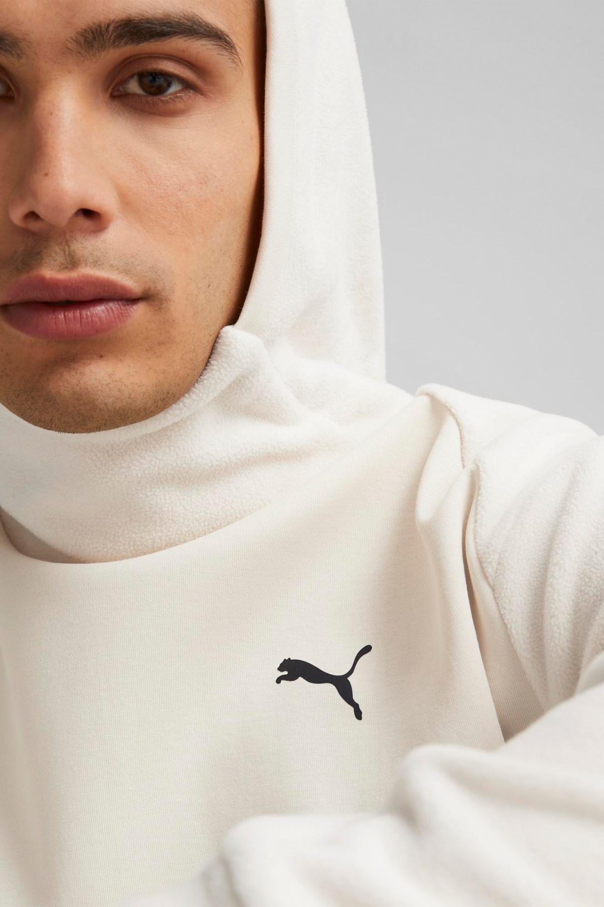 Puma Rad/Cal Polarfleece Erkek Sweatshirt 67589287 Beyaz