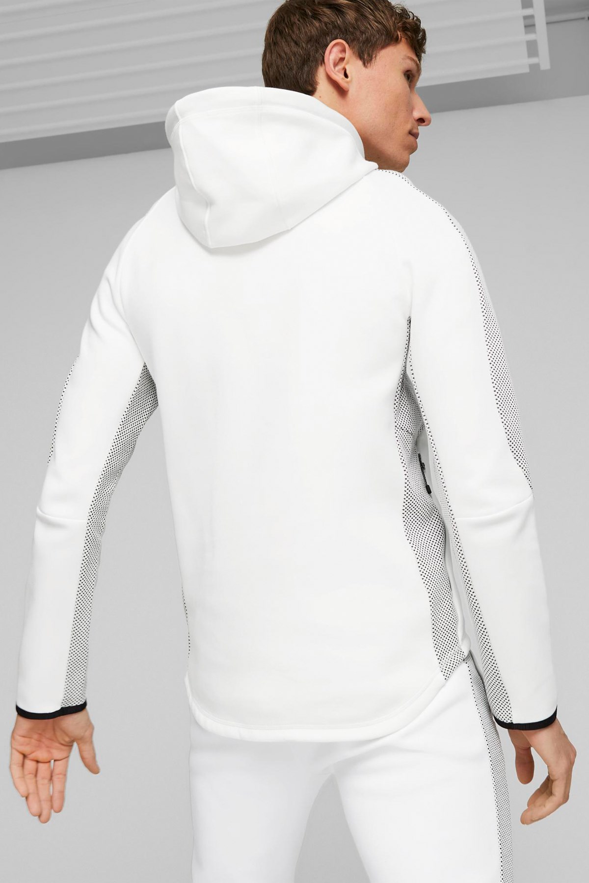 Puma Evostrıpe Erkek Sweatshirt 67592902 Beyaz