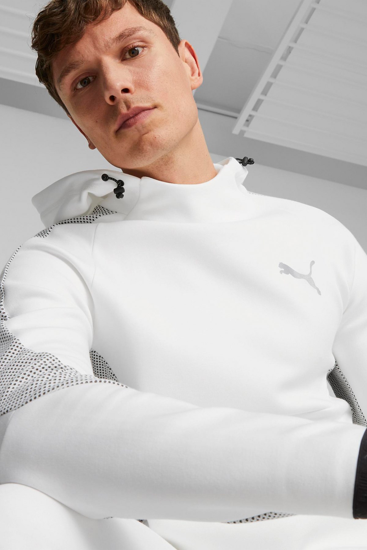 Puma Evostrıpe Erkek Sweatshirt 67592902 Beyaz