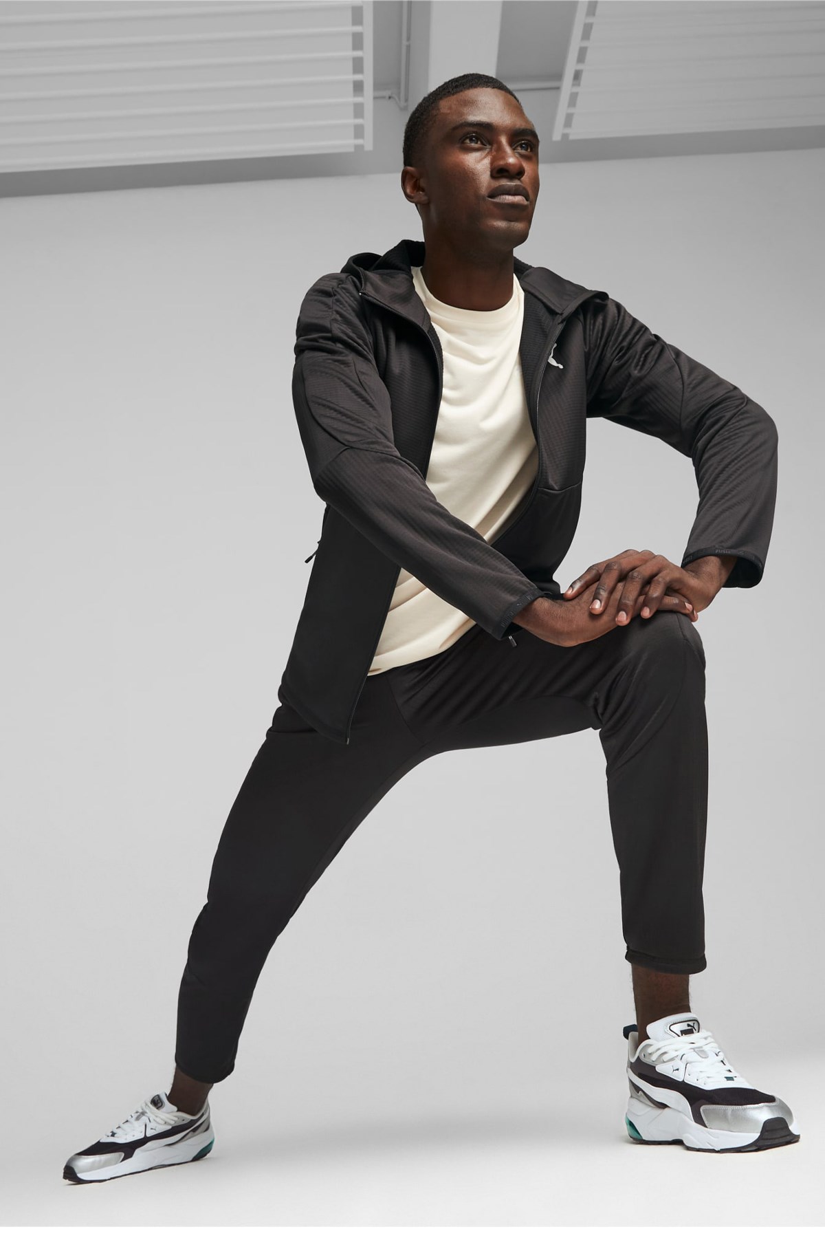 Puma Evostrıpe Warm Full-Zip Erkek Sweatshirt 67593401 Siyah