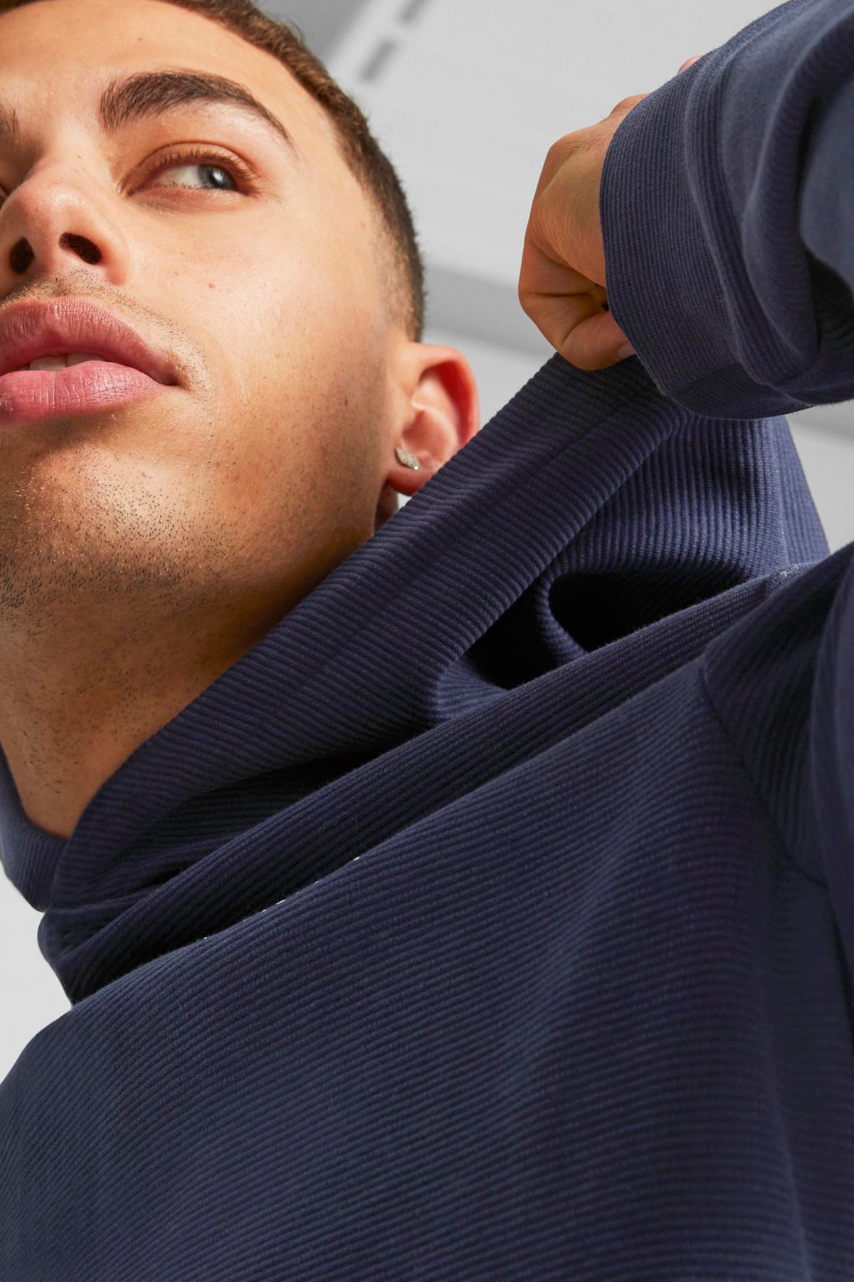 Puma Ess Elevated Erkek Sweatshirt 67597506 Lacivert