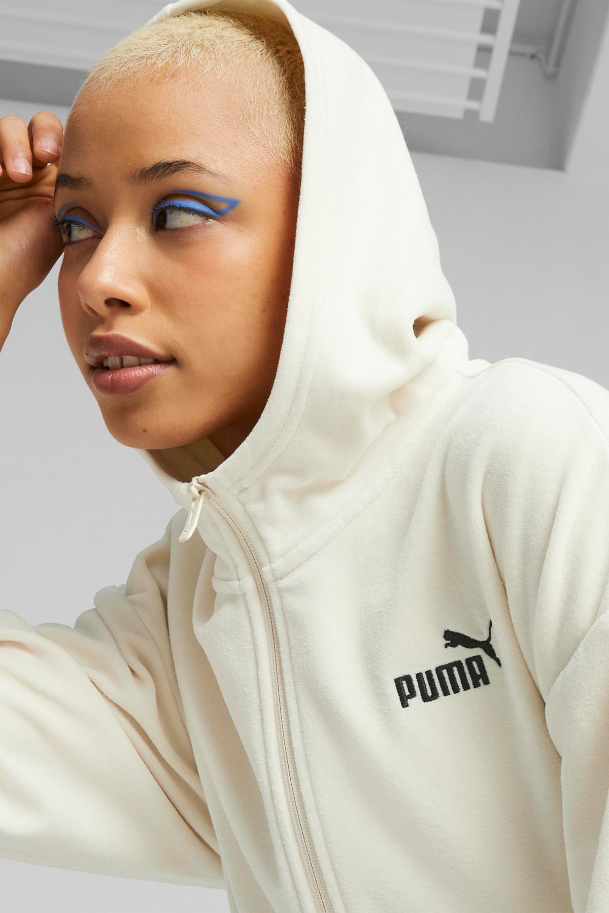 Puma Ess Elevatd Kadın Sweatshirt 67599089 Beyaz
