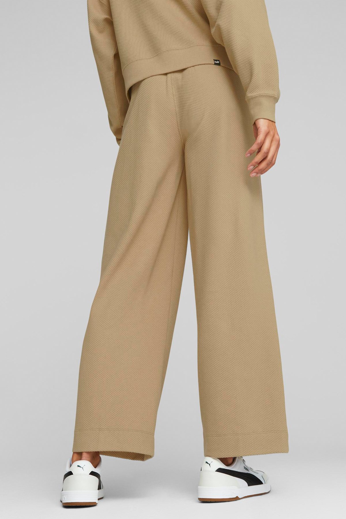 Puma Her High-Waist Kadın Eşofman Altı 67600784 Bej