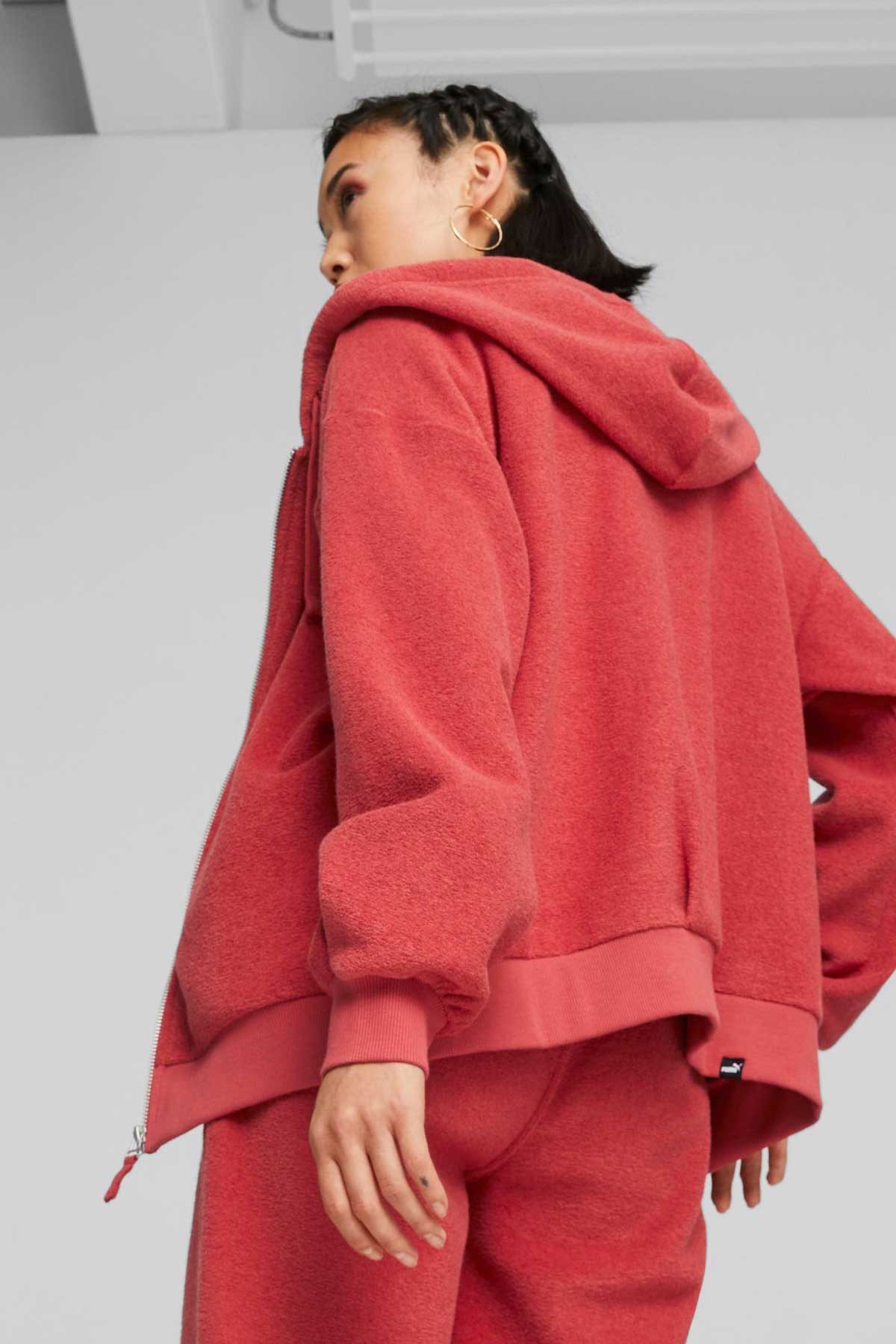 Puma Her Winterized Kadın Sweatshirt 67600821 Kırmızı