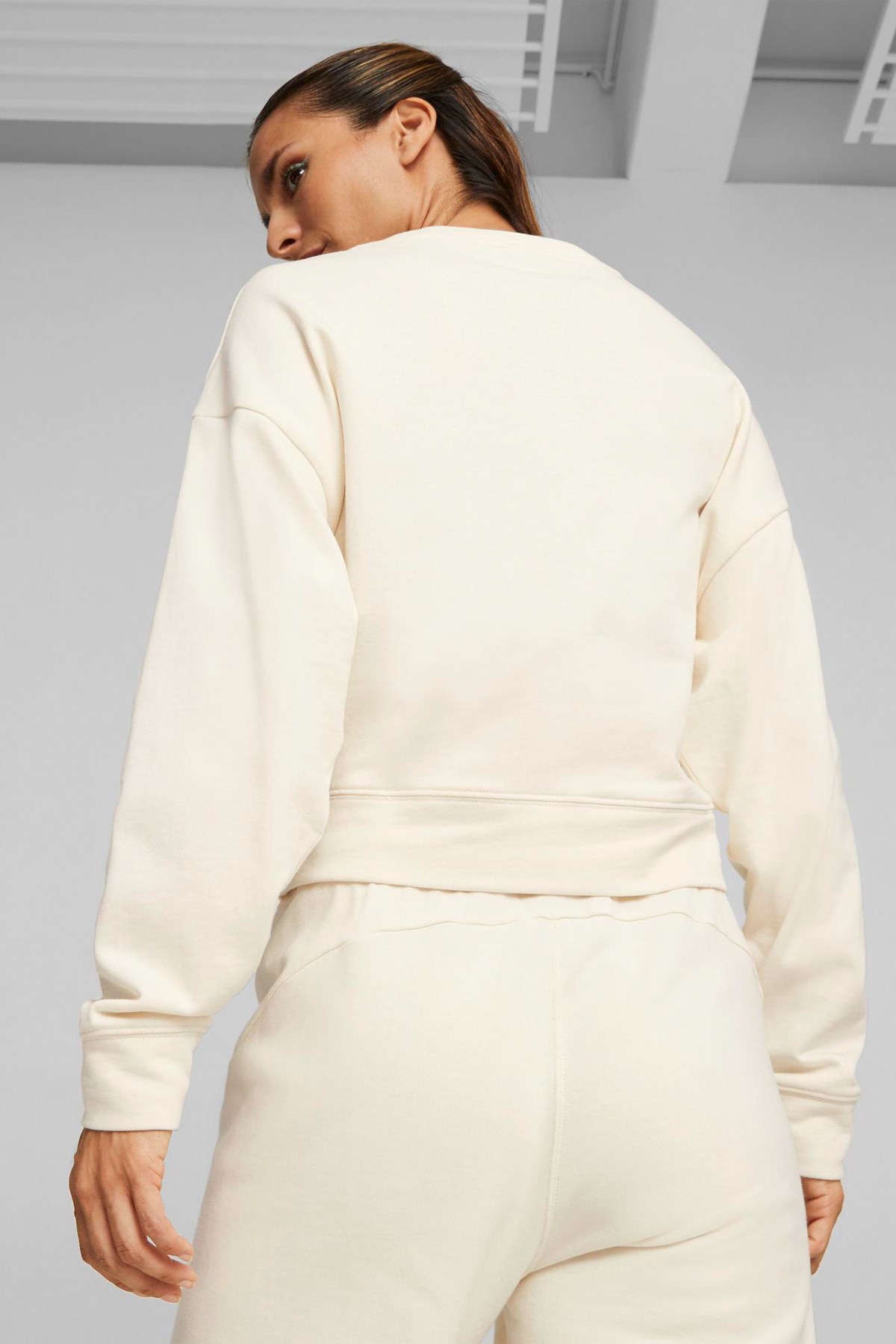 Puma Better Kadın Sweatshirt 67606799 Beyaz