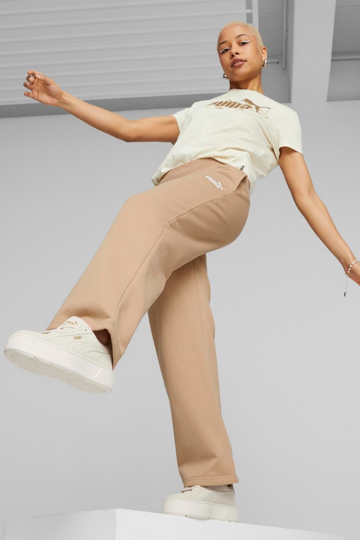 Puma Ess+ Straight Kadın Eşofman Altı 67609384 Bej