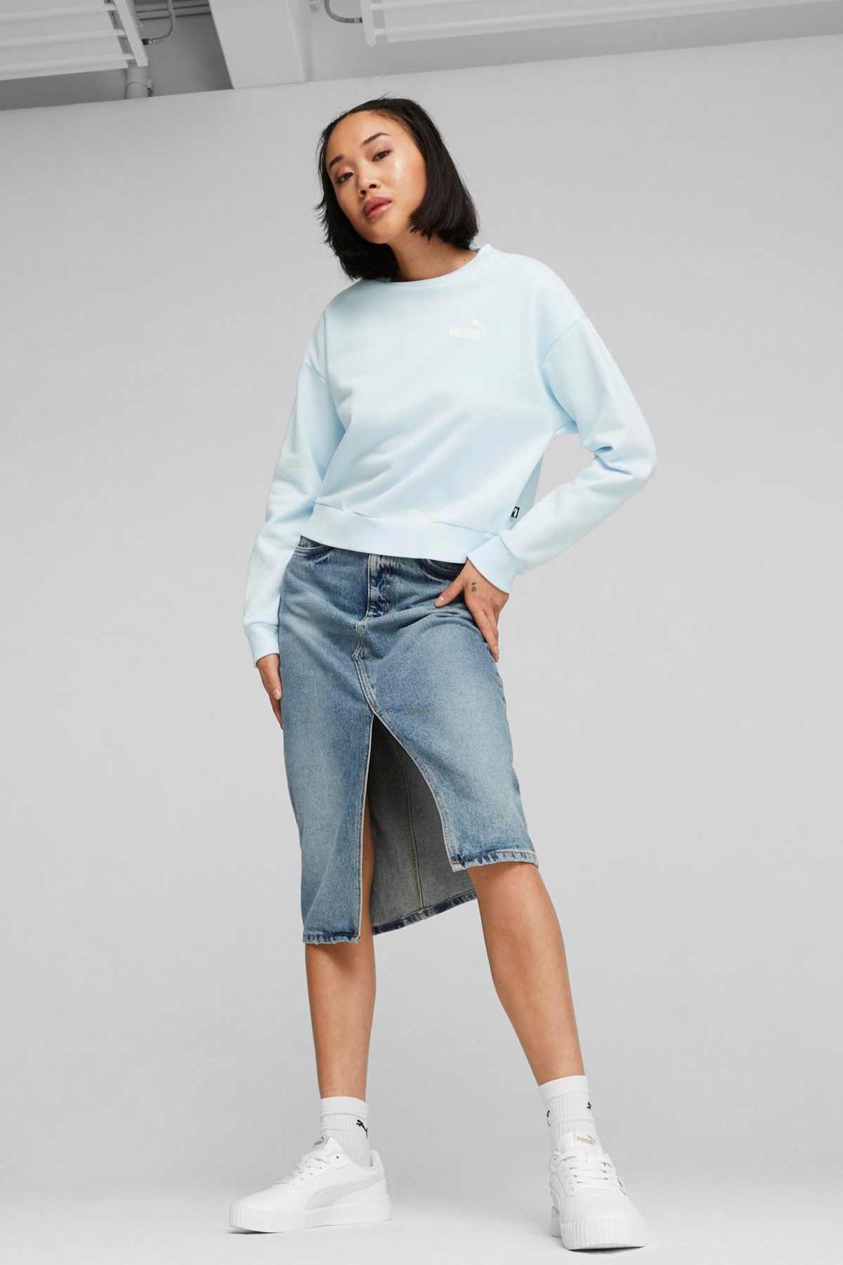 Puma Ess+ Relaxed Kadın Sweatshirt 67680169 Mavi