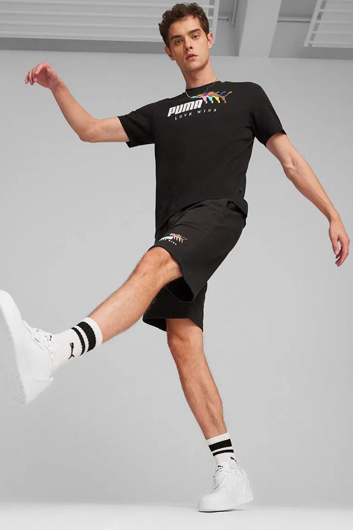 Puma Ess+ Love Wıns Tee Erkek Tişört 68000001 Siyah