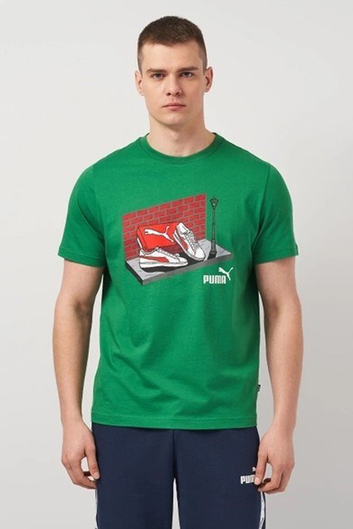 Puma Graphıcs Sneaker Box Erkek Tişört 68017586 Yeşil
