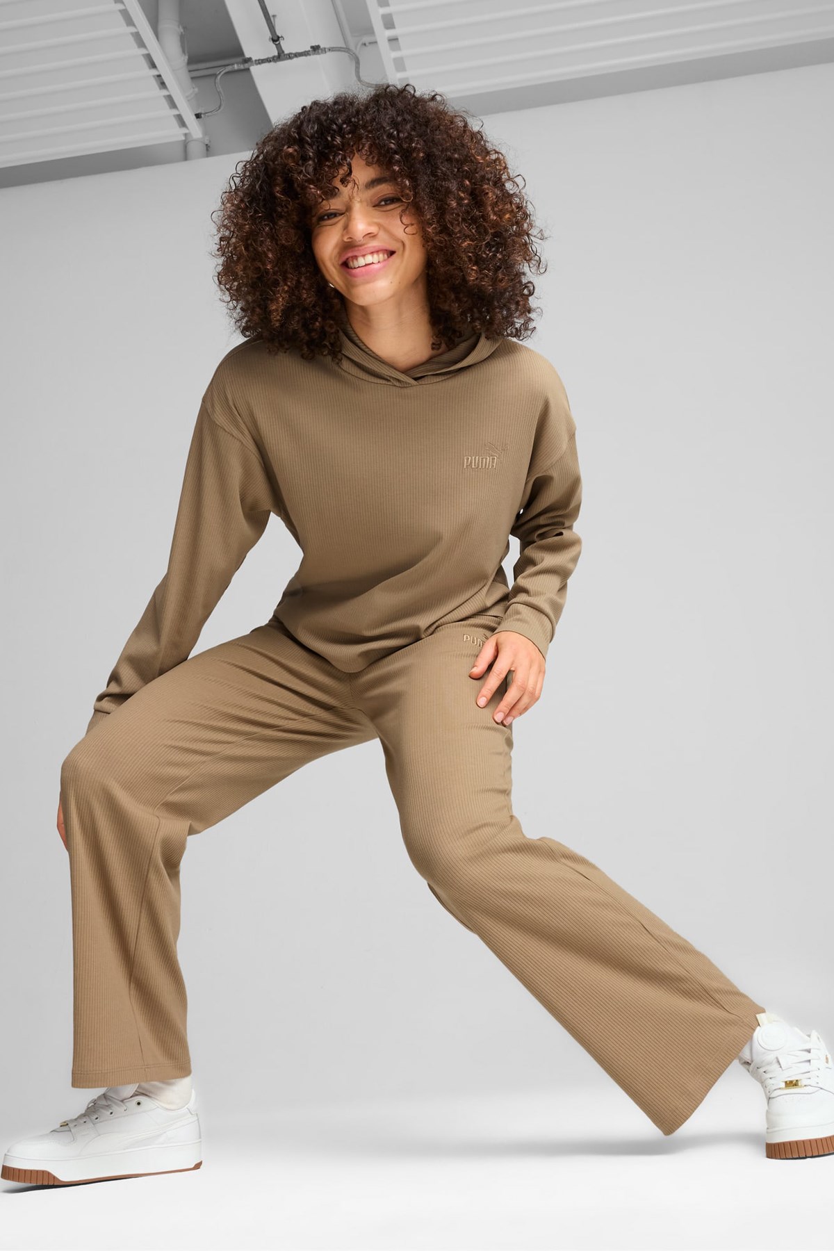 Puma Ess Elevated Kadın Eşofman Altı 68150167 Bej