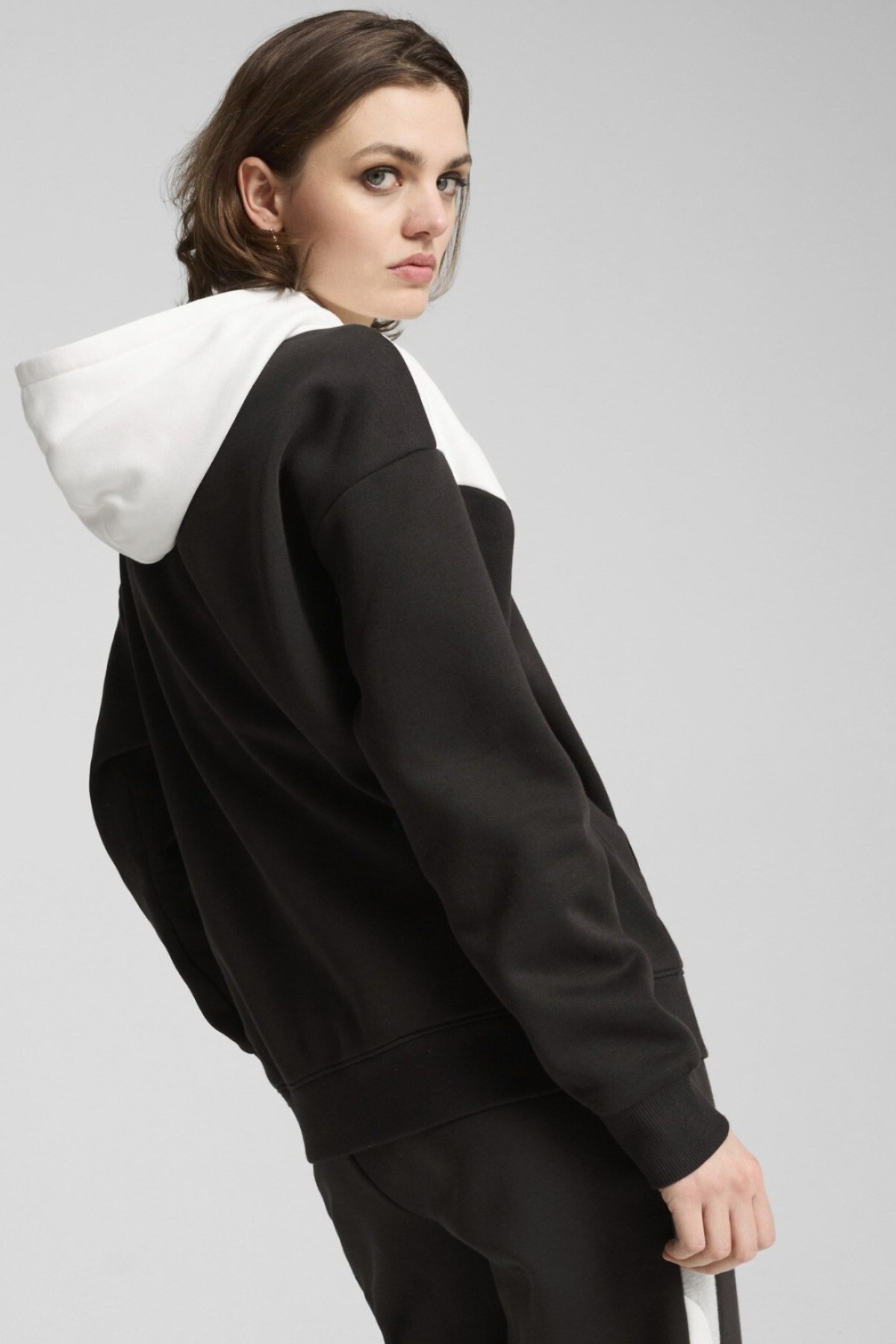 Puma Power Fl Kadın Sweatshirt 68164701 Siyah