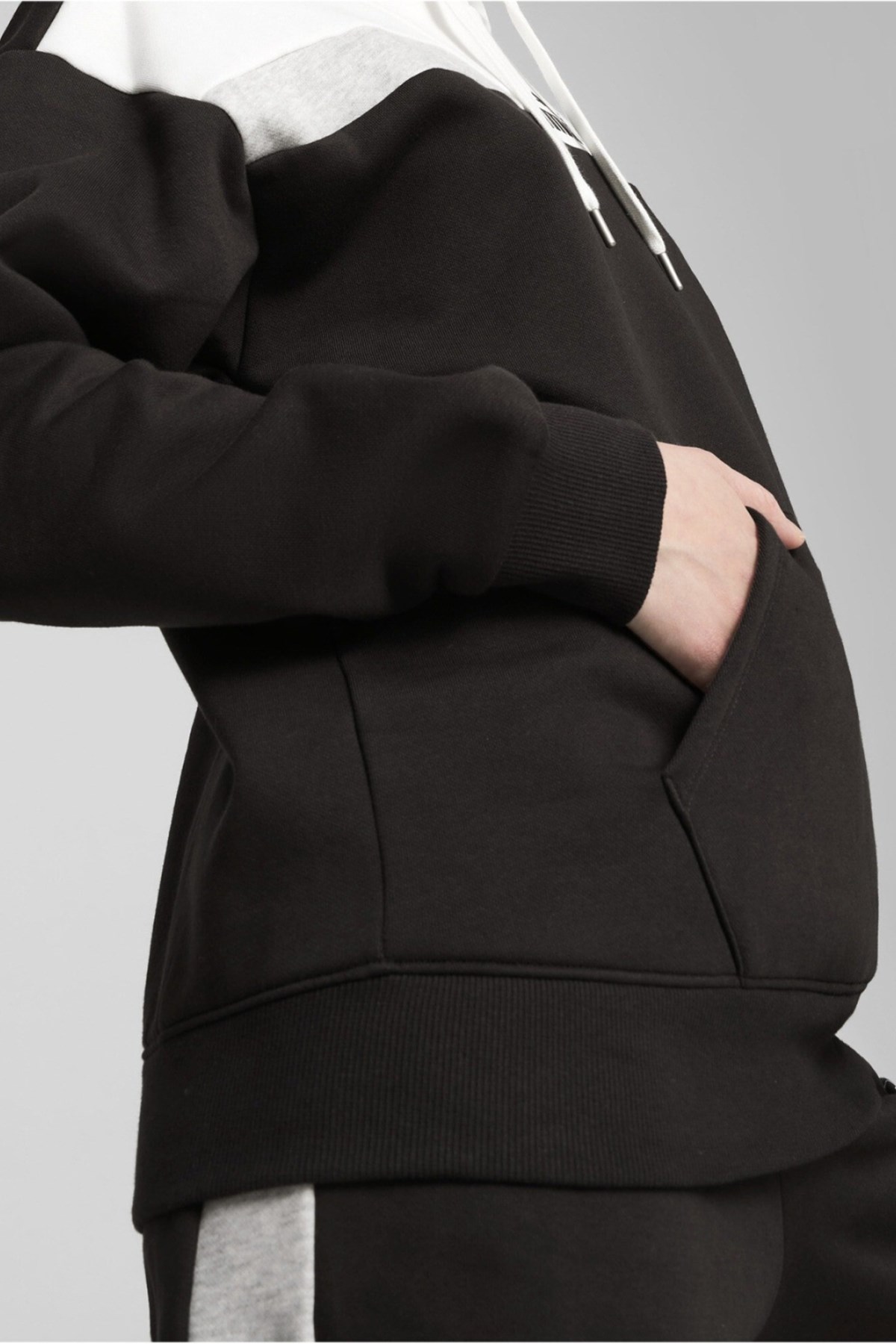 Puma Power Fl Kadın Sweatshirt 68164701 Siyah