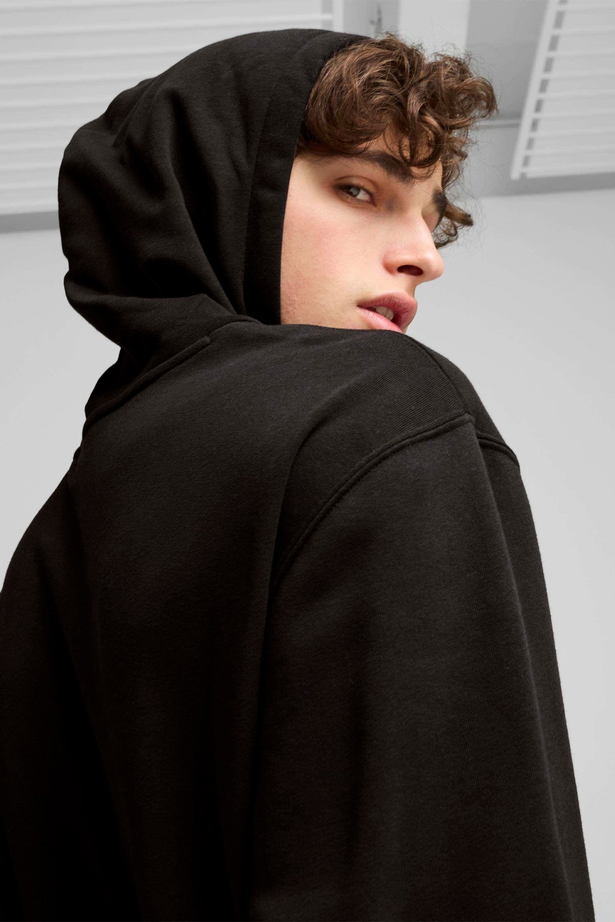 Puma Squad Erkek Sweatshirt 68179701 Siyah