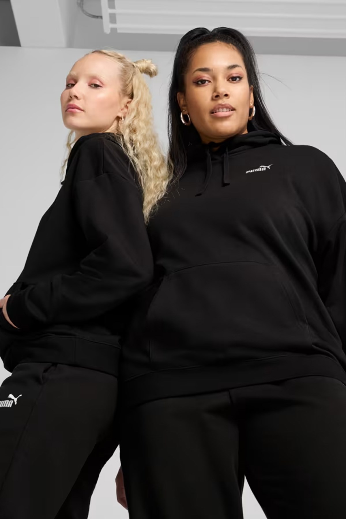 Puma Ess Small Kadın Sweatshirt Siyah