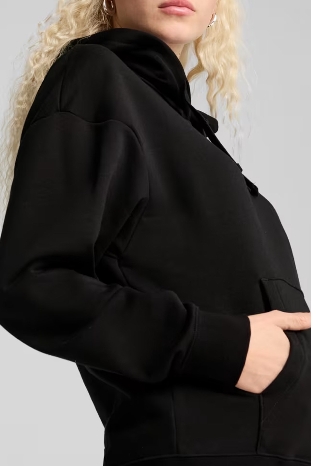 Puma Ess Small Kadın Sweatshirt Siyah