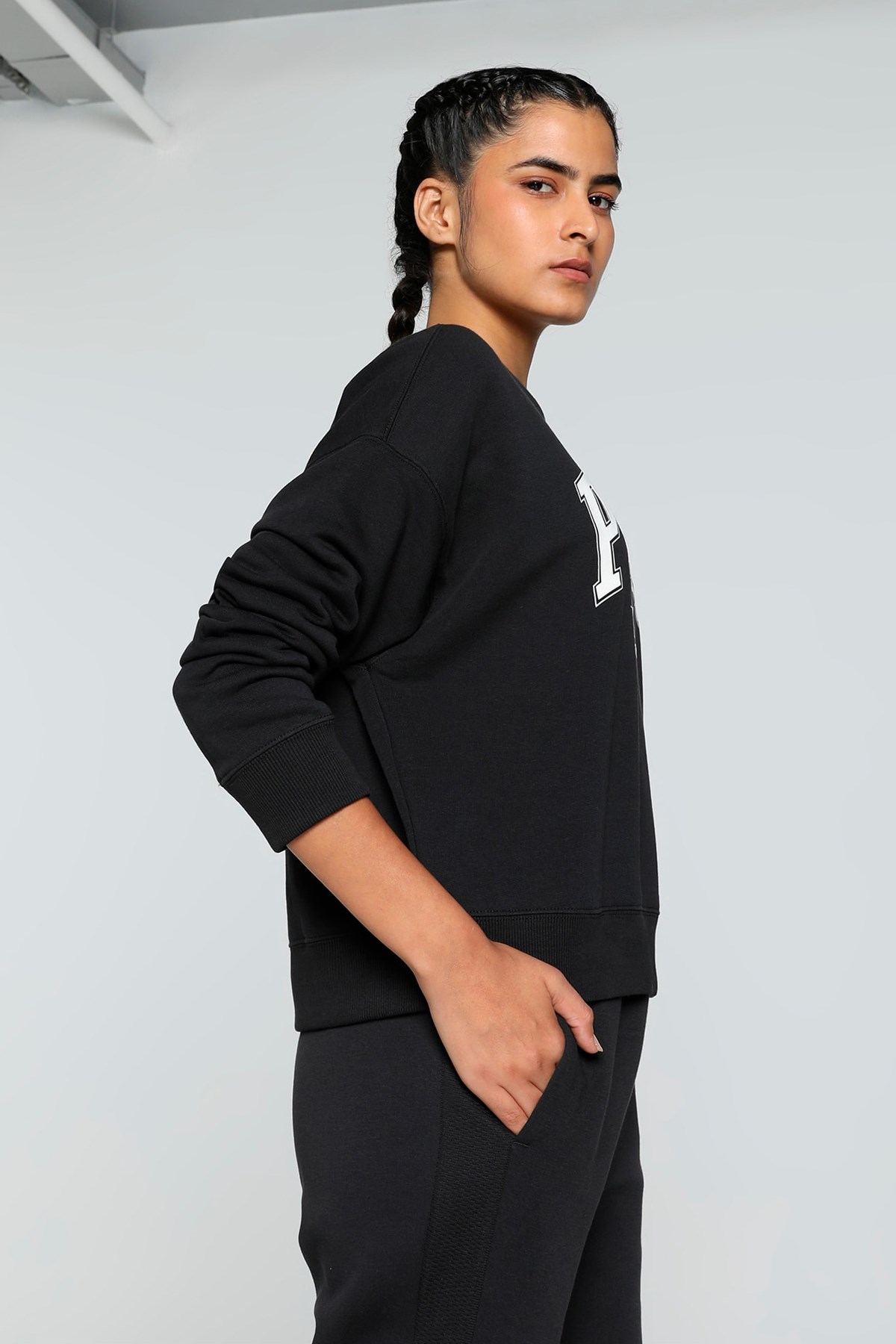 Puma Squad Kadın Sweatshirt 68249301 Siyah
