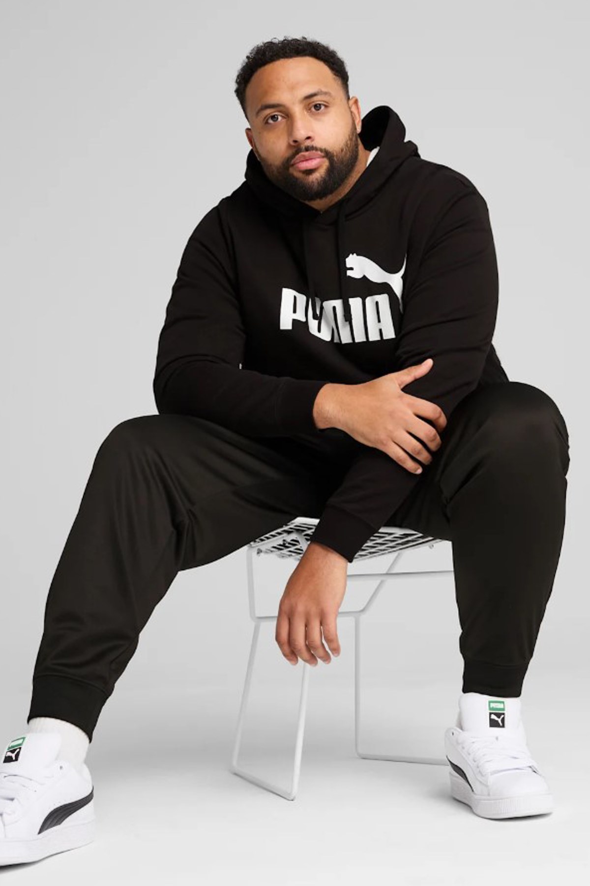 Puma Ess No. 1 Logo Erkek Sweatshirt Siyah