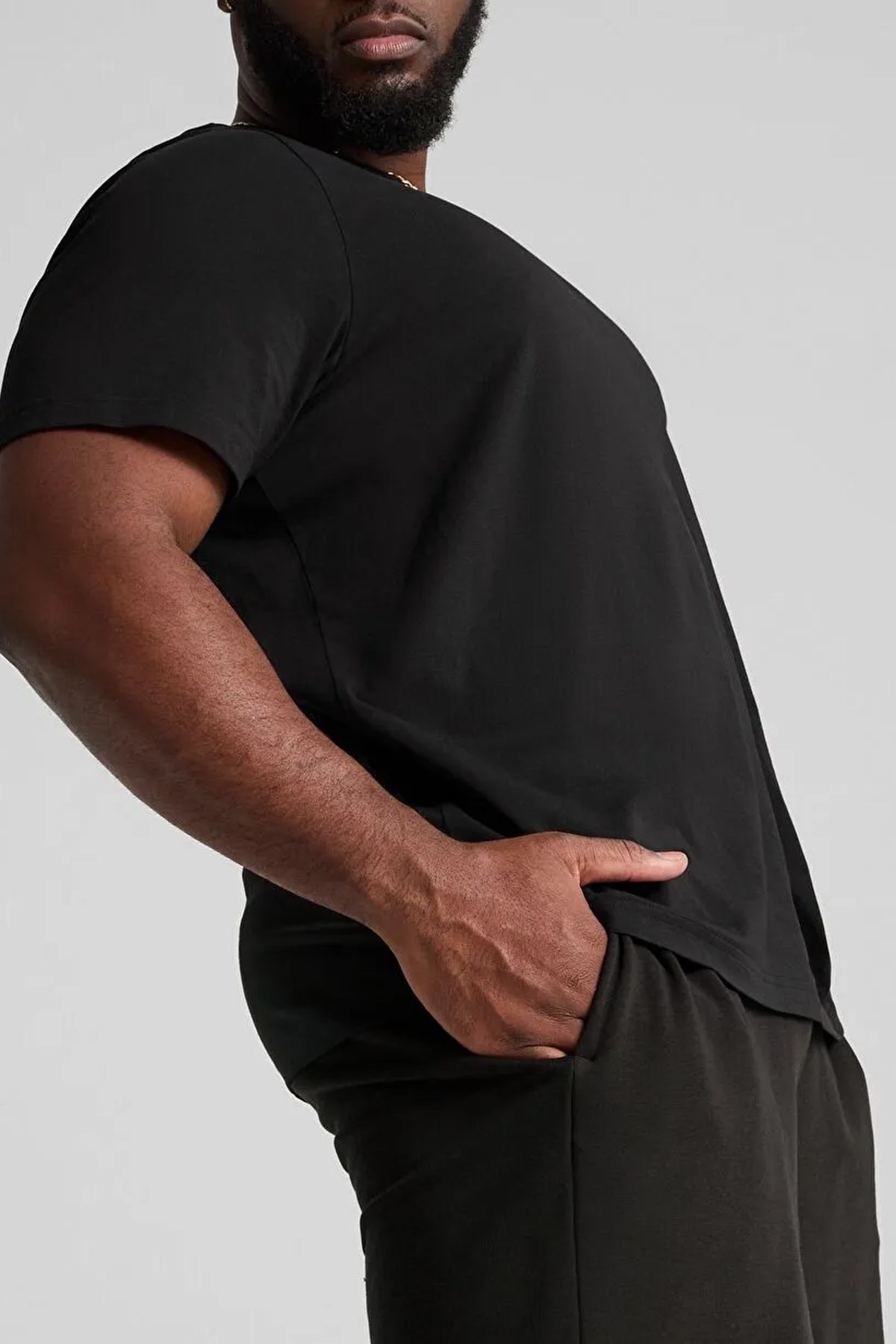 Puma Ess Shorts Erkek Şort 68259801 Siyah