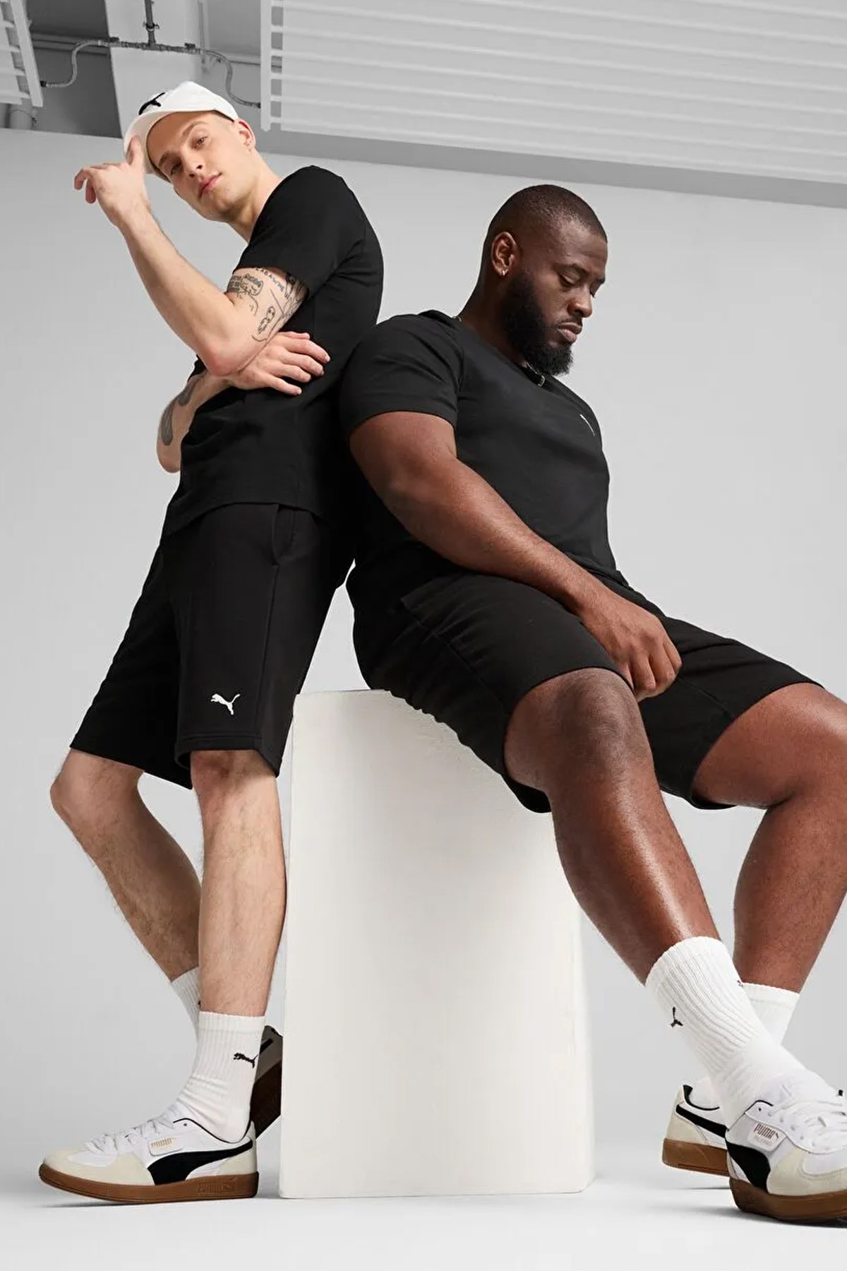 Puma Ess Shorts Erkek Şort 68259801 Siyah
