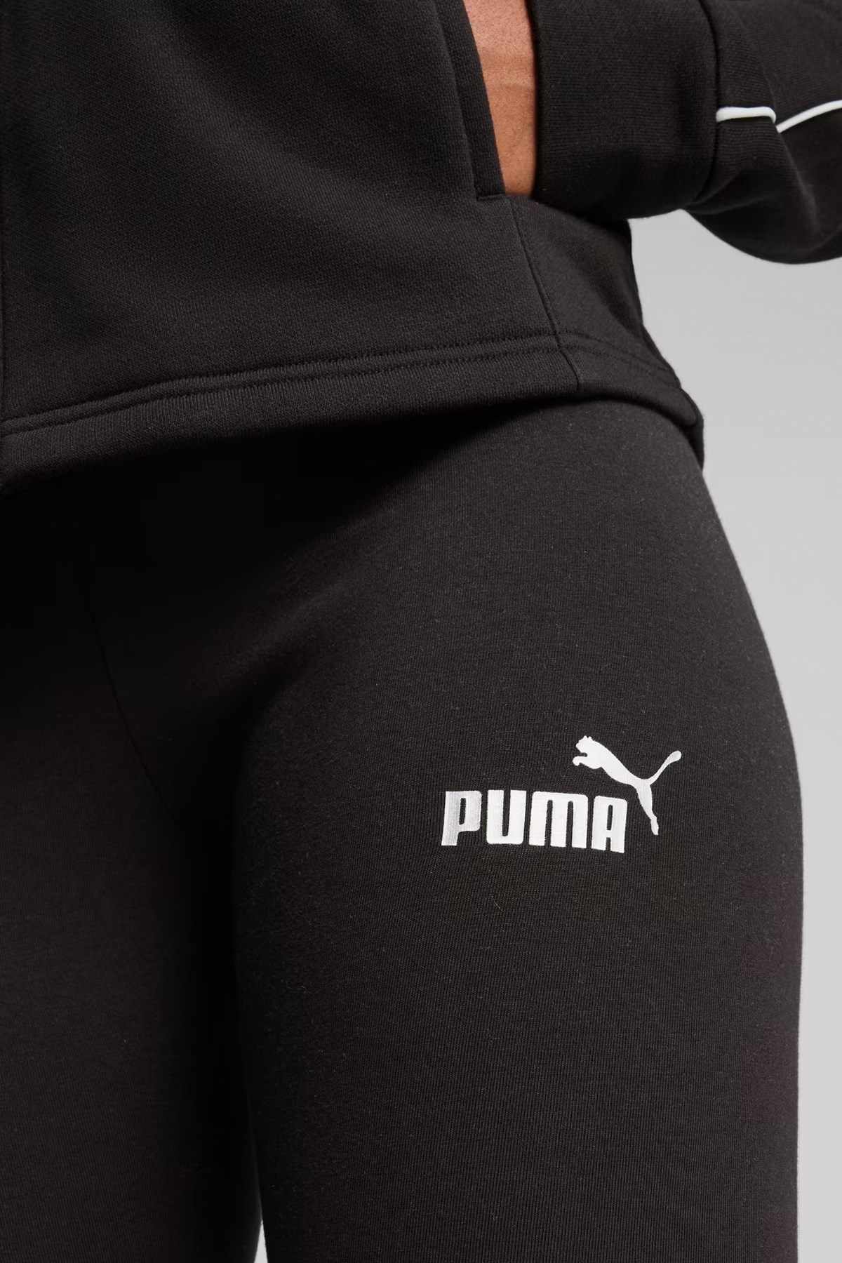 Puma Metallic Tracksuit Fl Kadın Eşofman Takımı 68304601 Siyah