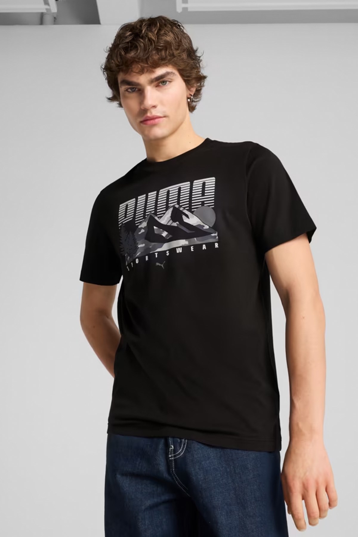 Puma Graphics Mountain Erkek Tişört 68482801 Siyah