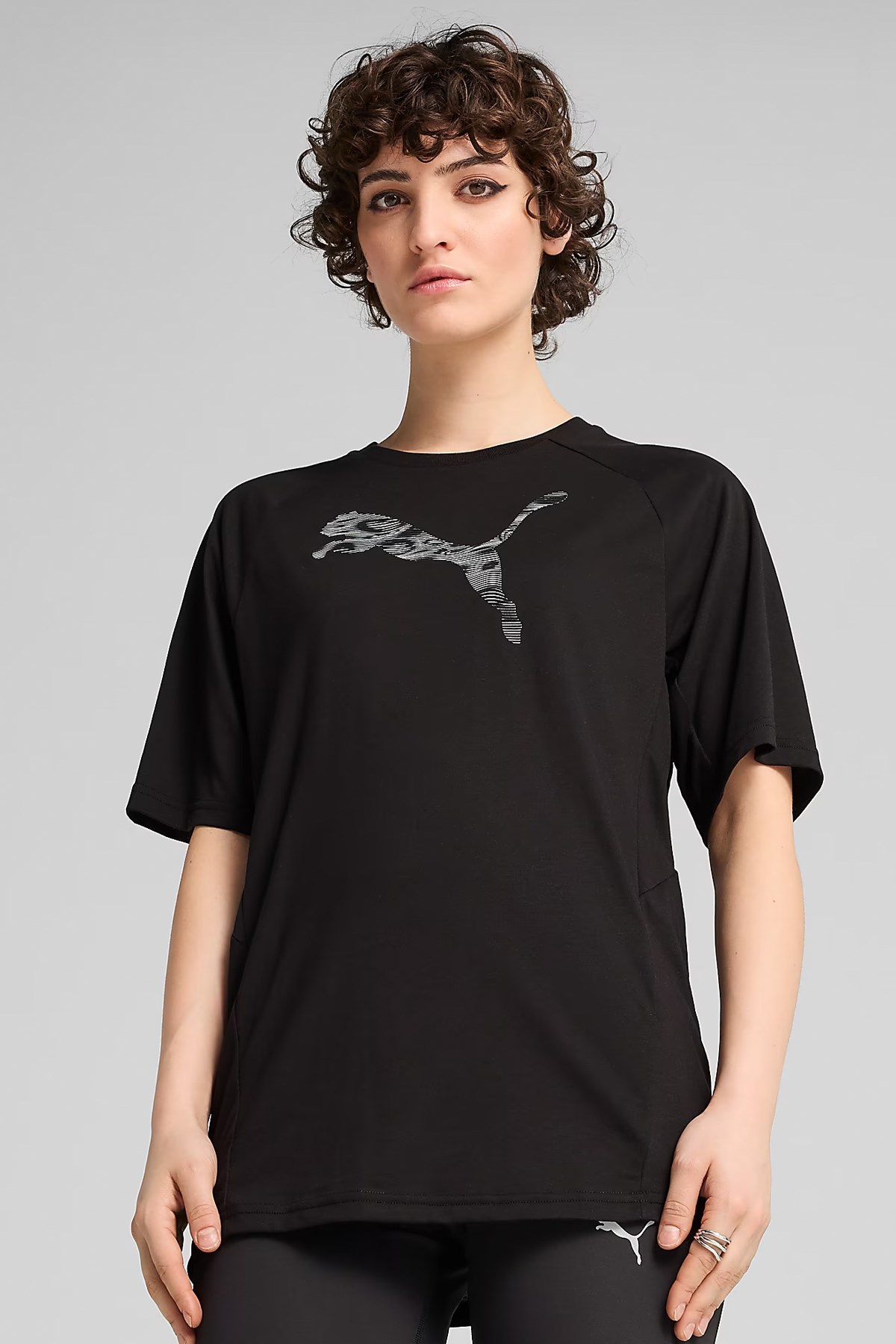 Puma Evostripe Relaxed Kadın Tişört 68504801 Siyah