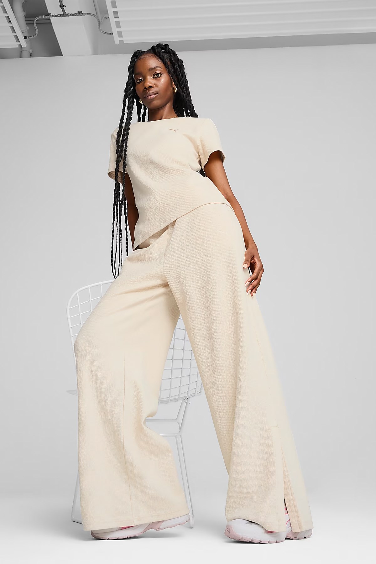 Puma Her High-Waist Straight Kadın Eşofman Altı 68506187 Bej