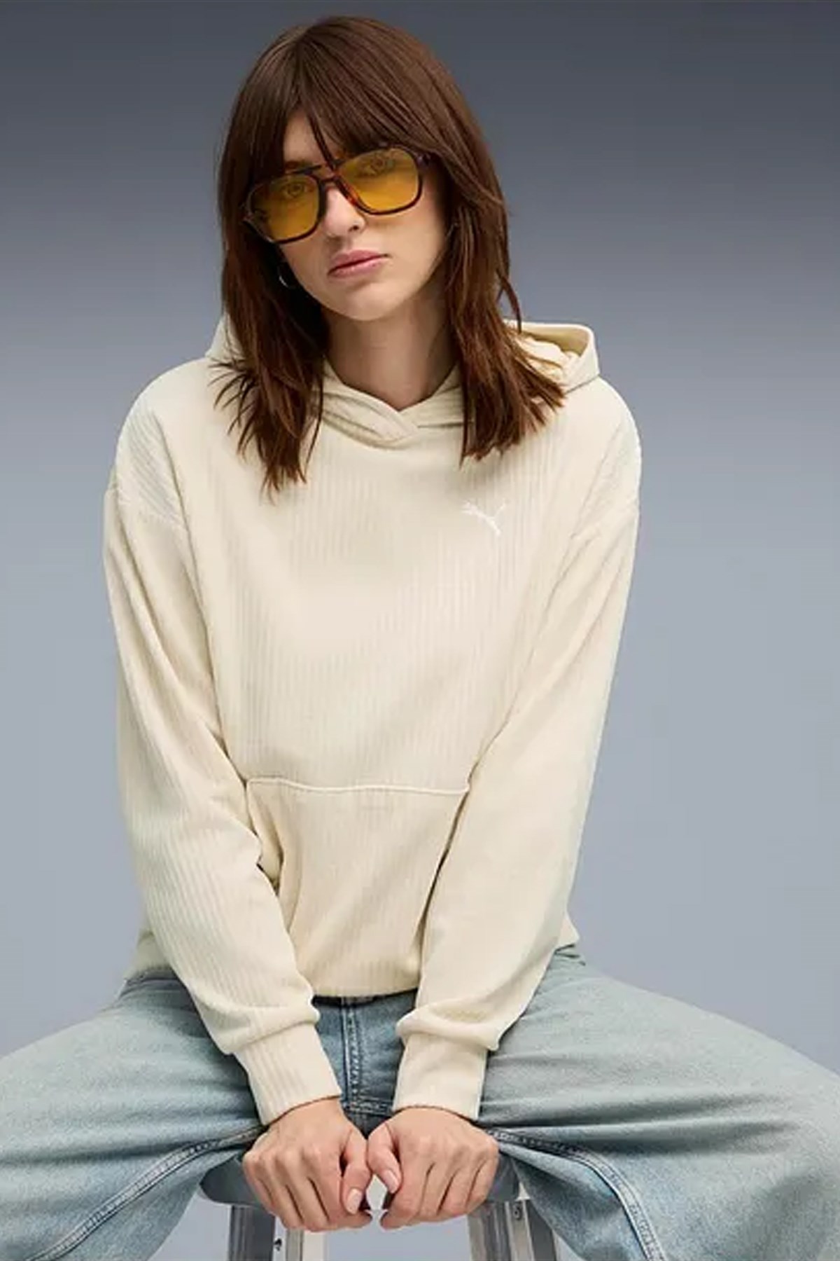Puma Ess Elevated Velour Kadın Sweatshirt Bej