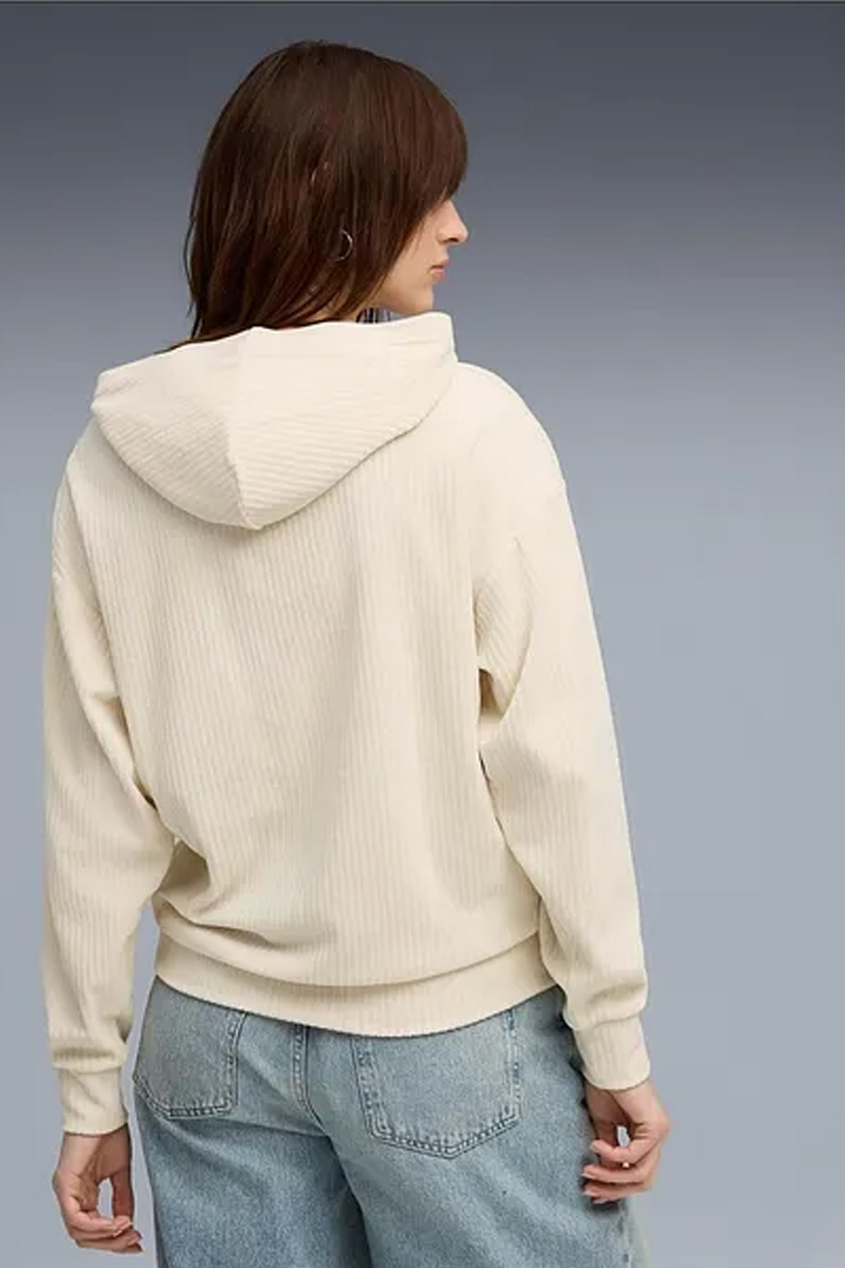 Puma Ess Elevated Velour Kadın Sweatshirt Bej