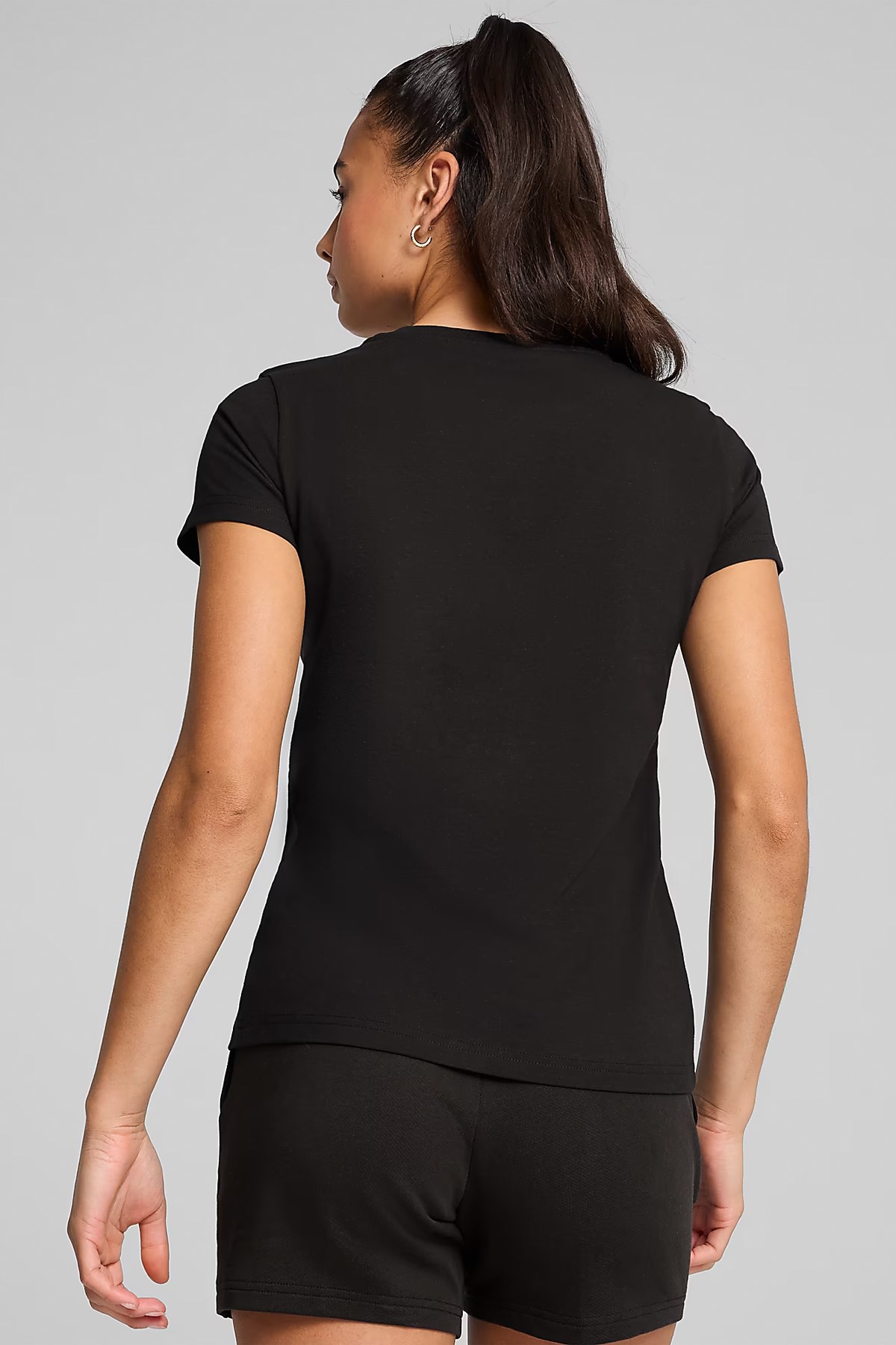 Puma Ess Elevated Kadın Tişört 69089401 Siyah
