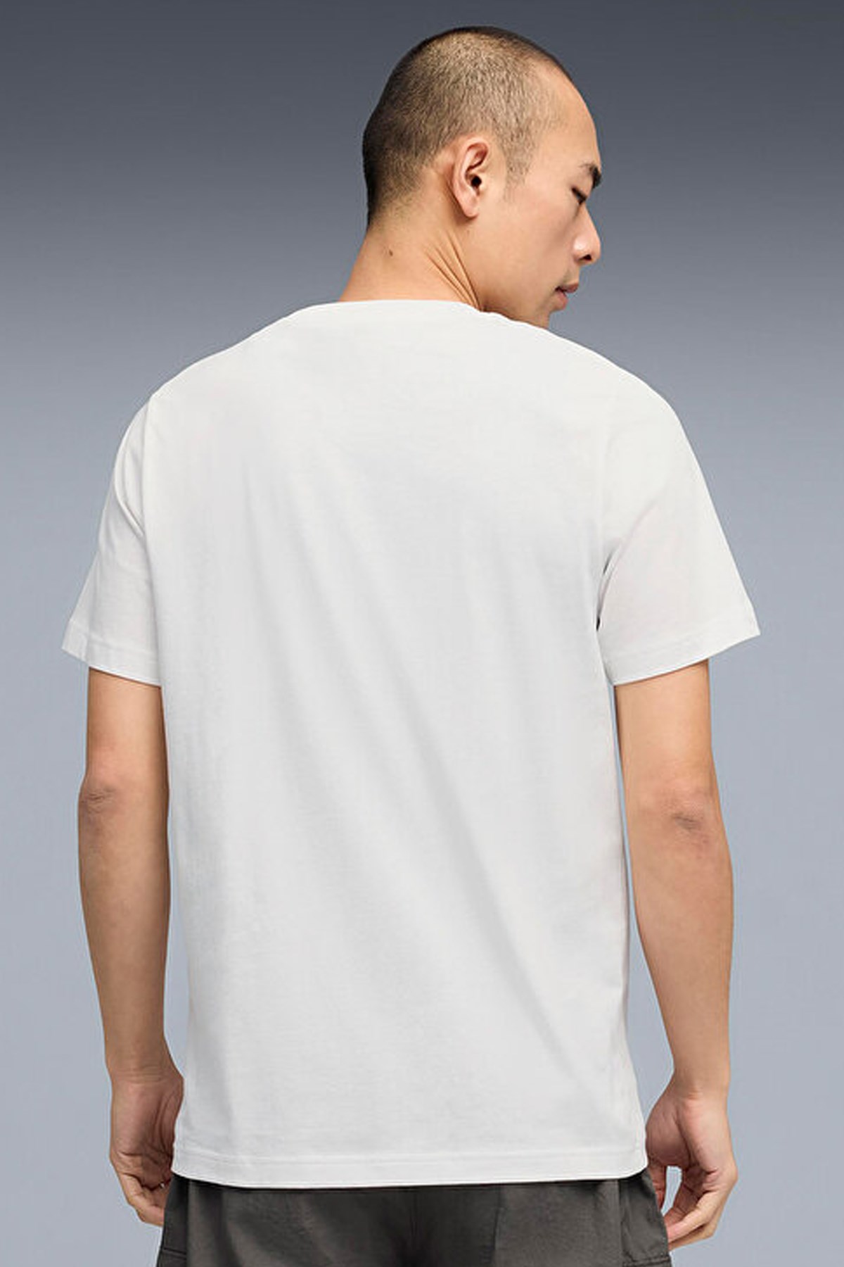 Puma Graphic Erkek Tişört 69301002 Beyaz