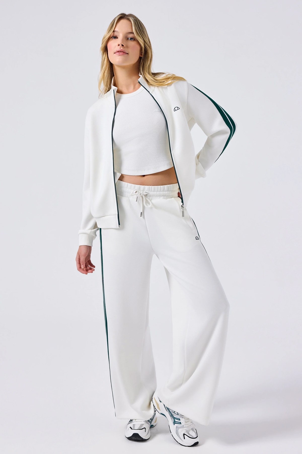 Ellesse Kadın Sweatshirt 6SF1001-OF Beyaz