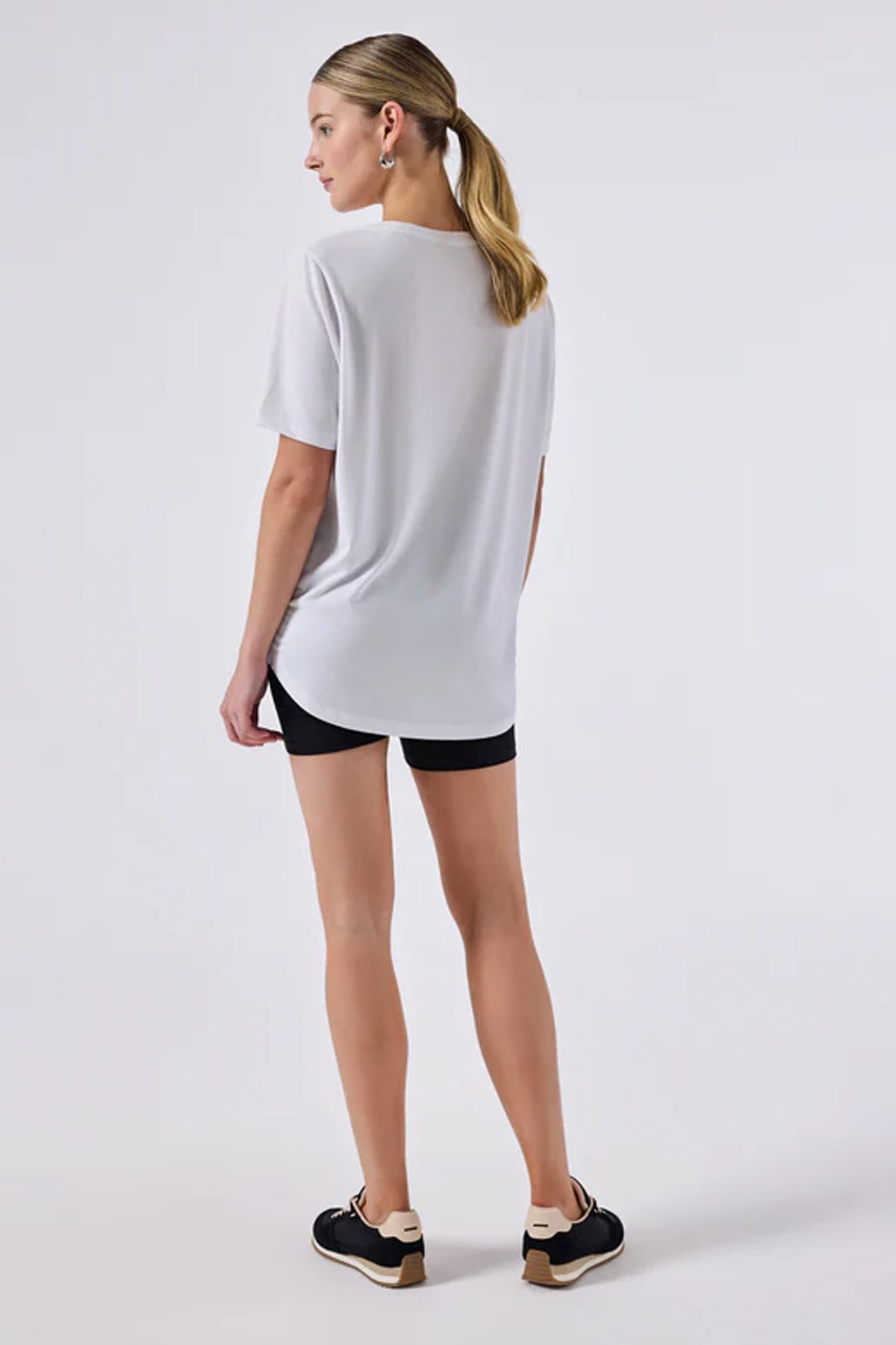 Ellesse Kadın Tişört 6SF5037-OF Beyaz