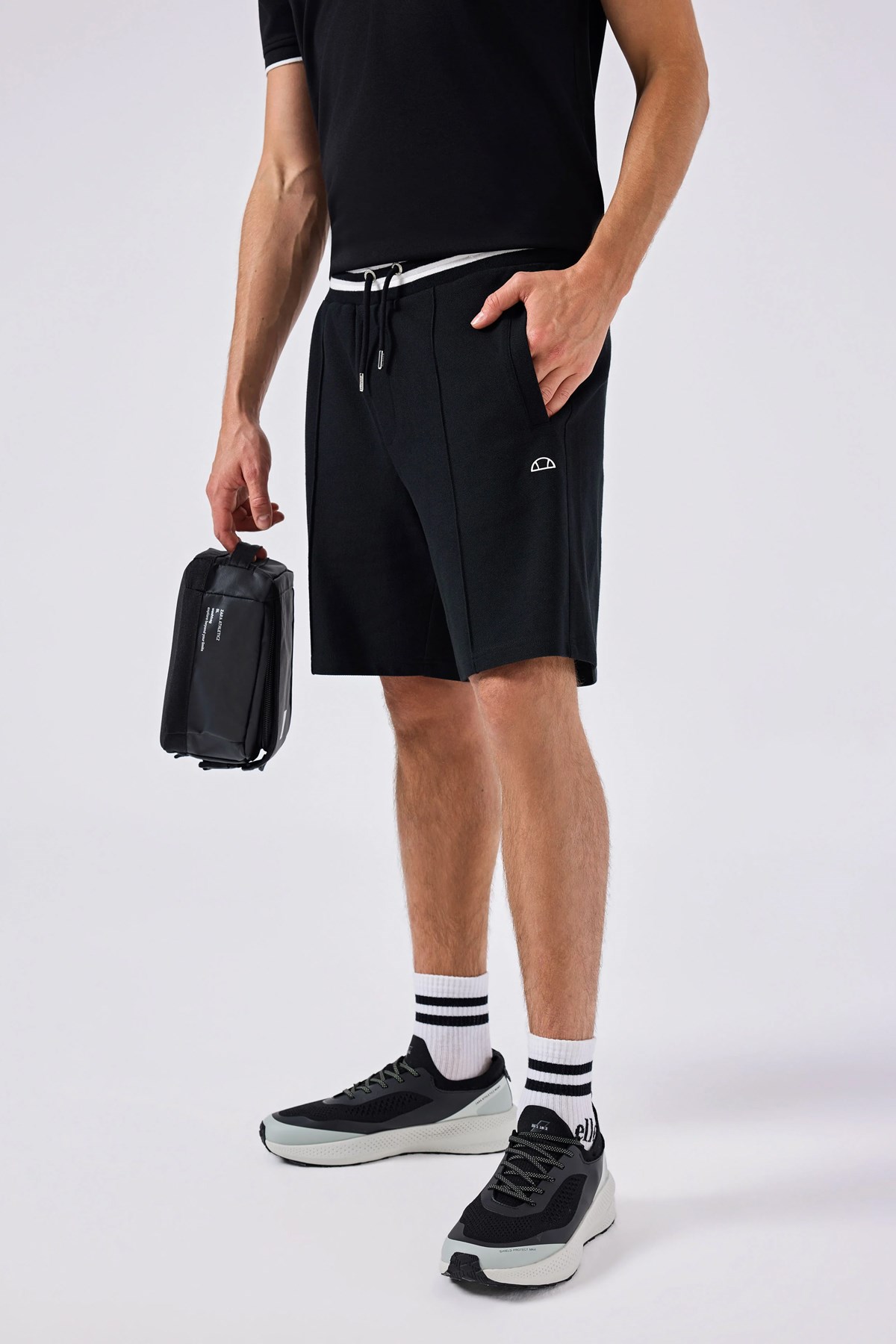 Ellesse Erkek Şort 6SM4013-BK Siyah
