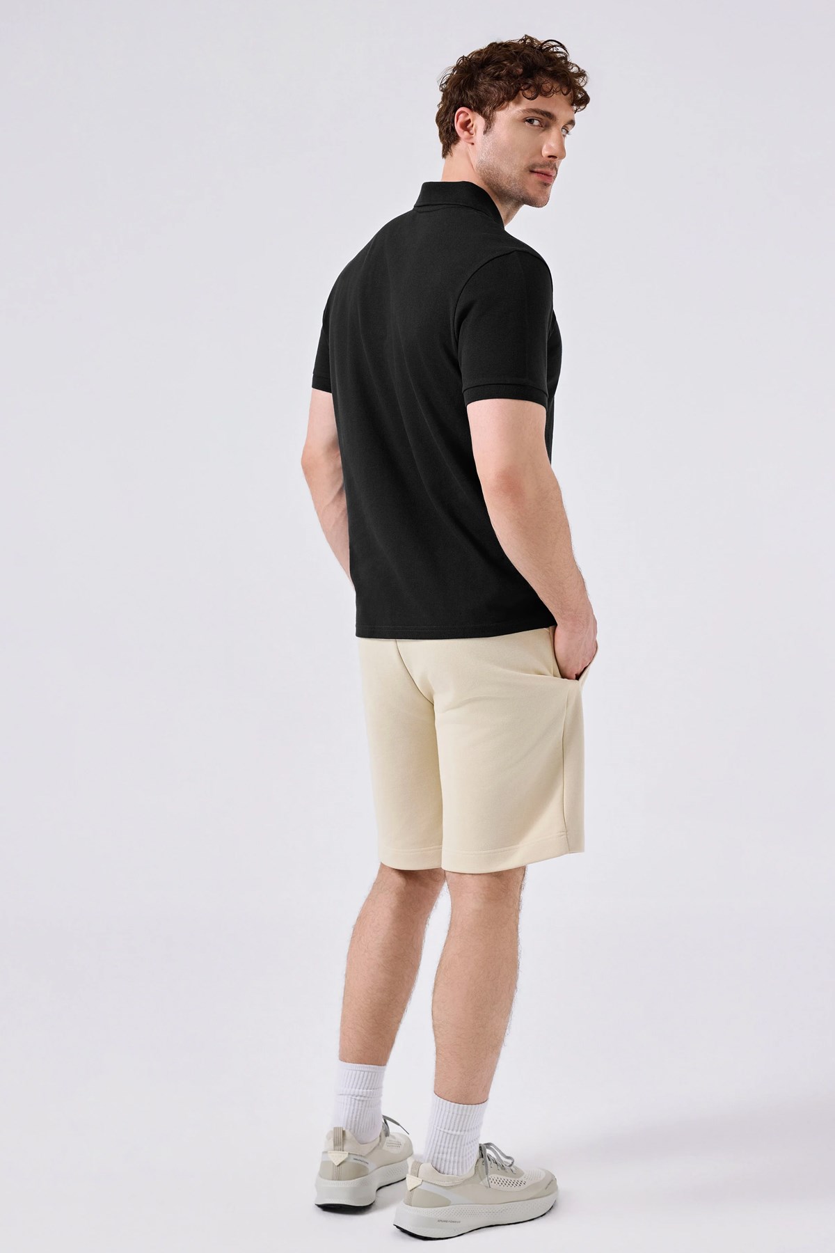 Ellesse Erkek Tişört 6SM5018-BK Siyah