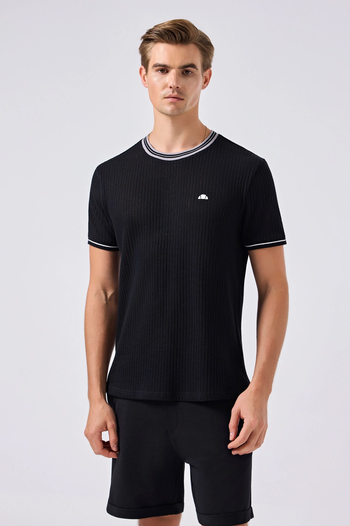 Ellesse Erkek Tişört 6SM5046-BK Siyah