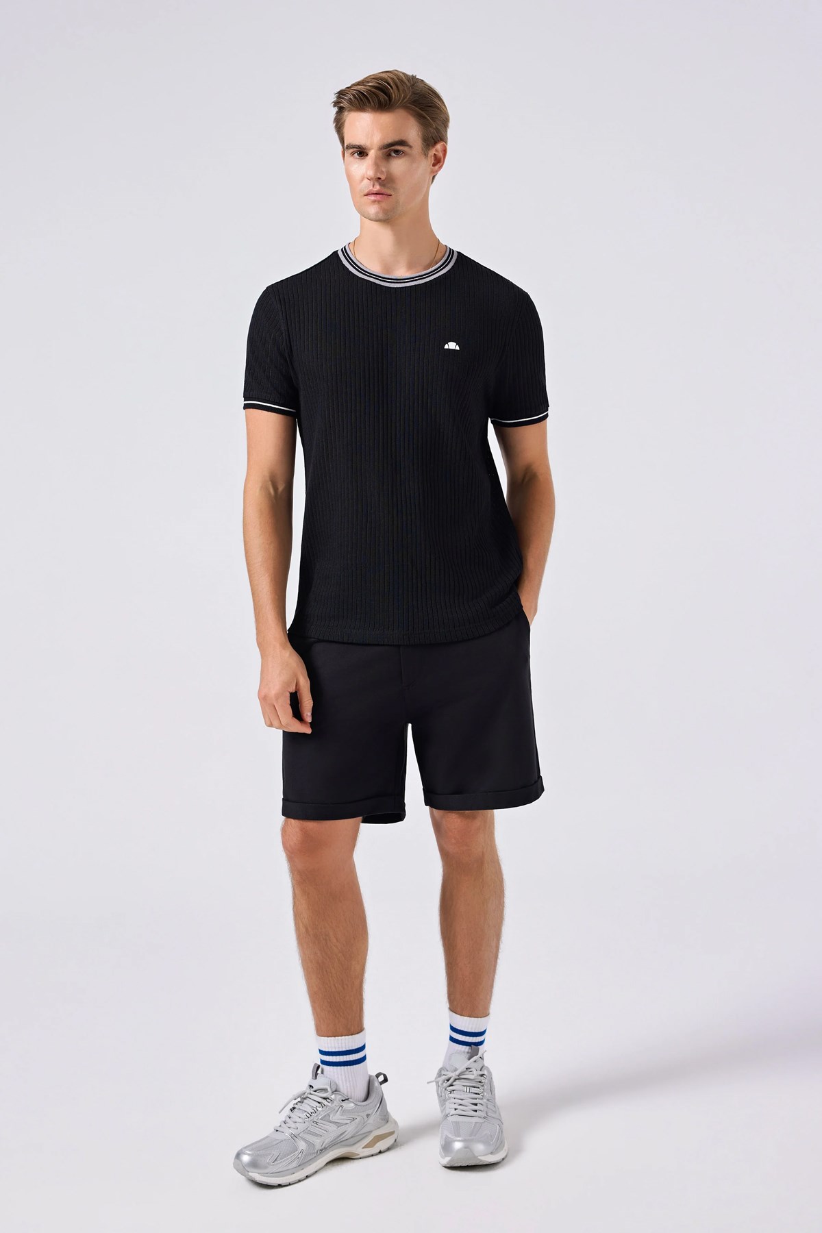 Ellesse Erkek Tişört 6SM5046-BK Siyah