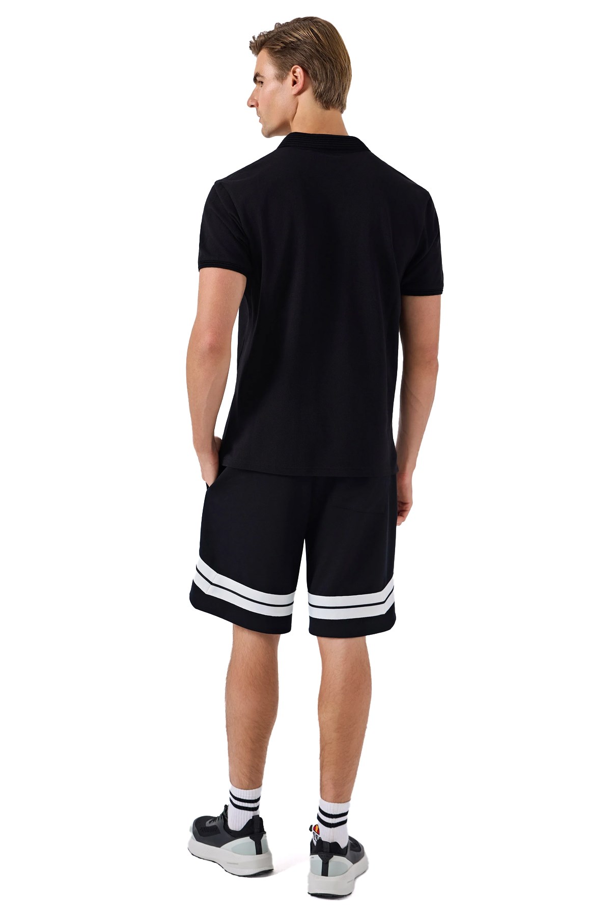 Ellesse Erkek Tişört 6SM5062-BK Siyah