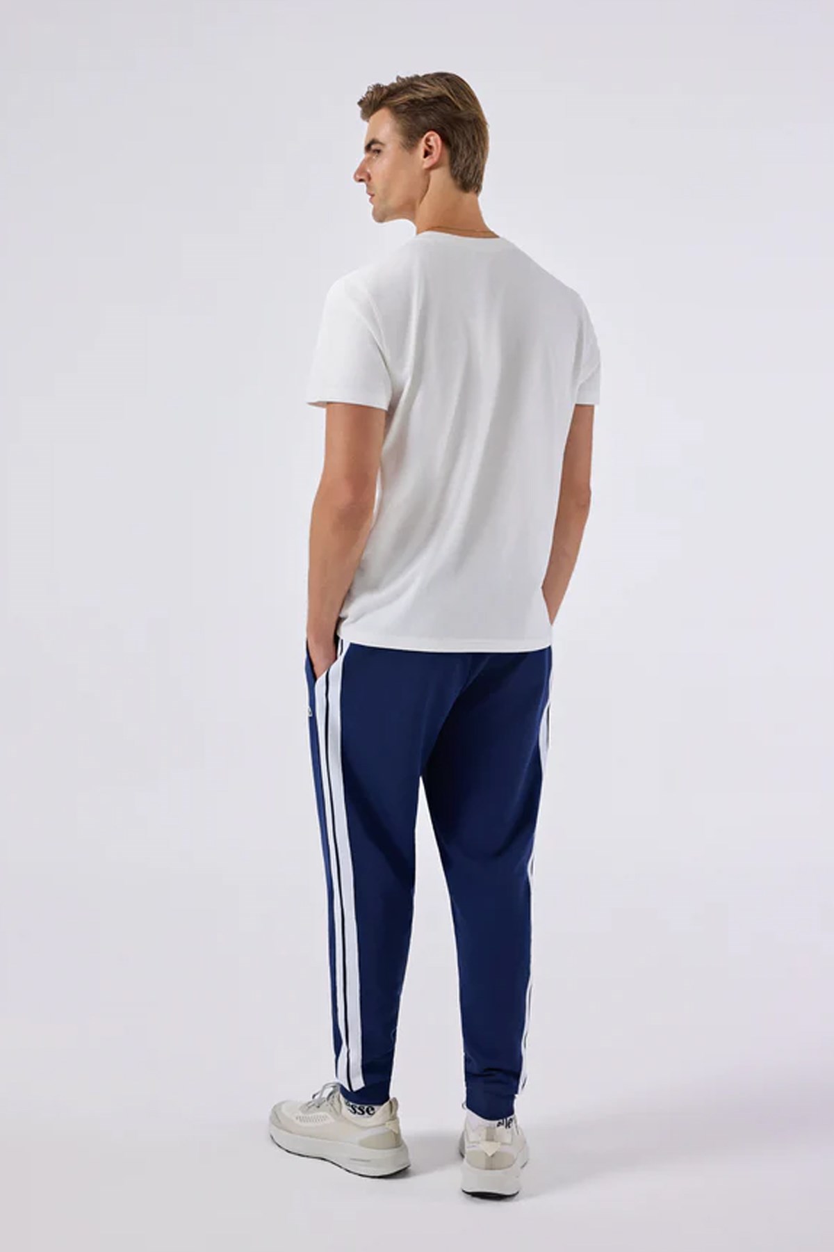 Ellesse Erkek Tişört 6SM5070-OF Beyaz