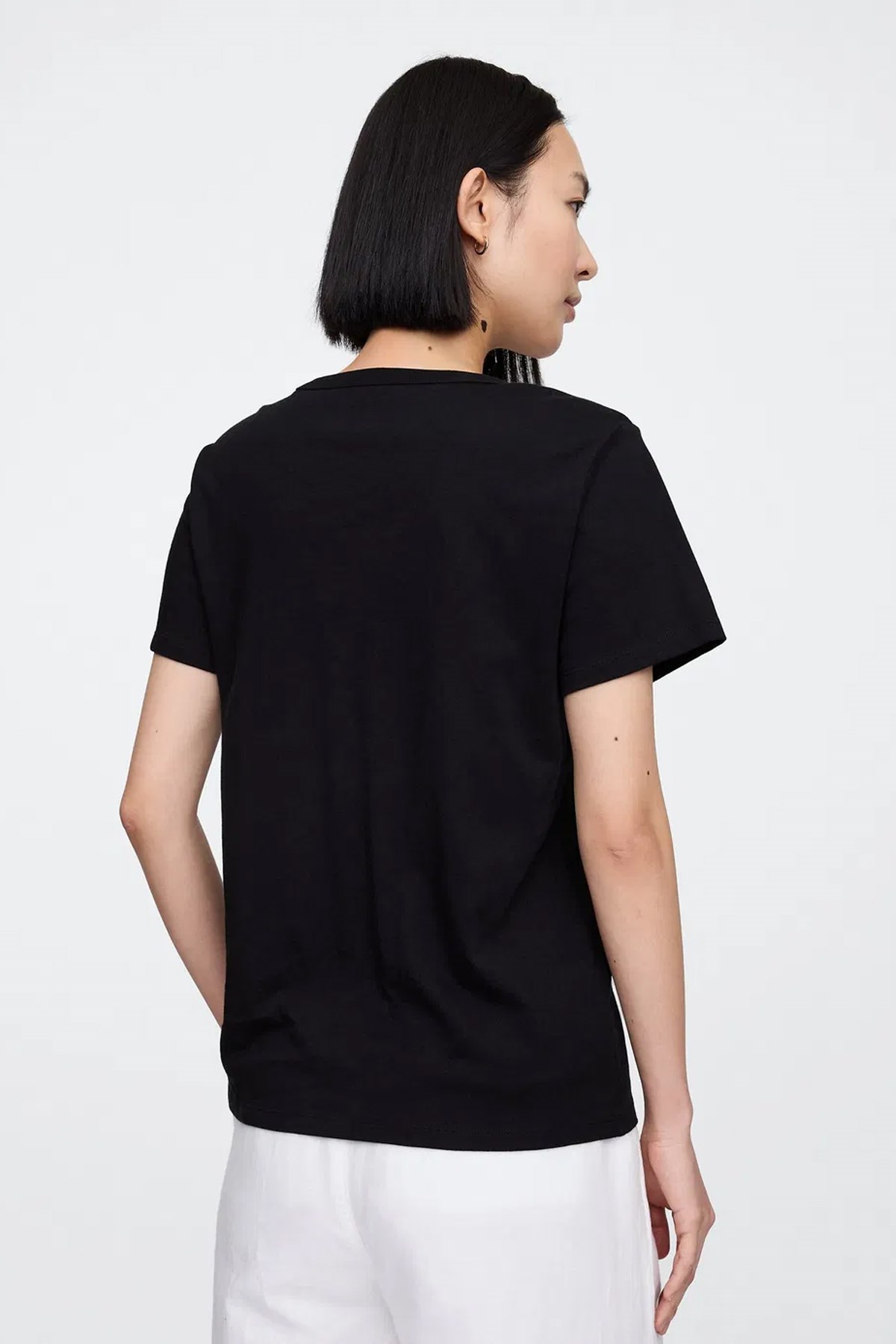 Gap V-SS Fav V Solid Kadın Tişört Siyah