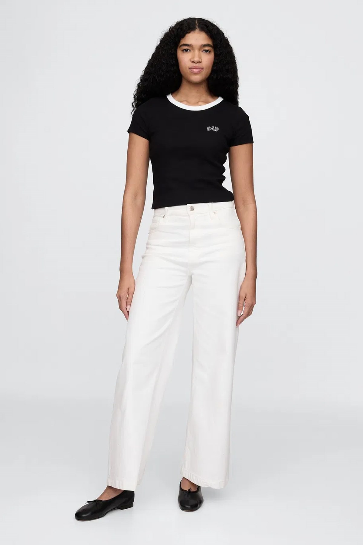 Gap V-Jpn Ss Small Logo Kadın Tişört Siyah