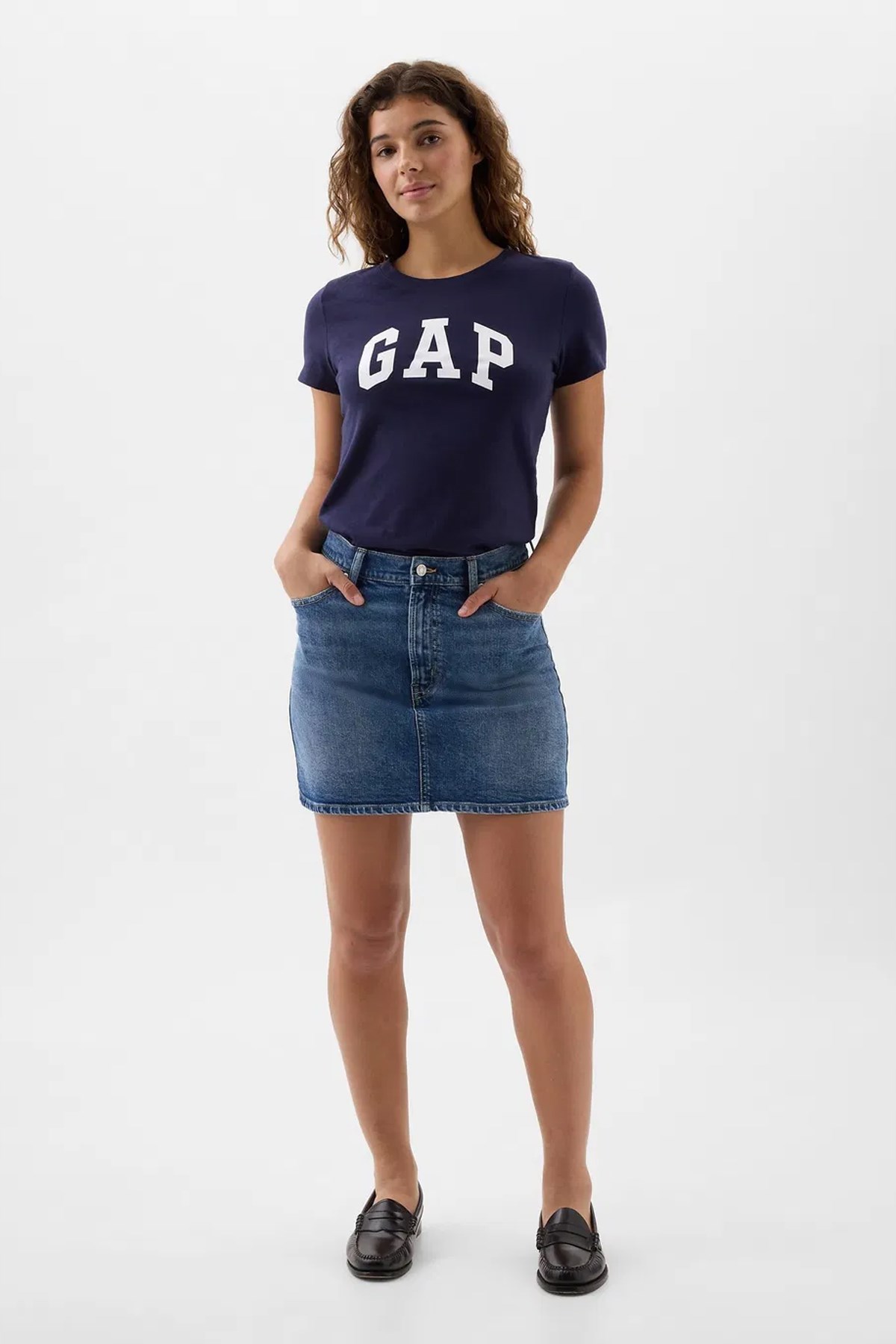 Gap V-SS Logo Classic Kadın Tişört Lacivert