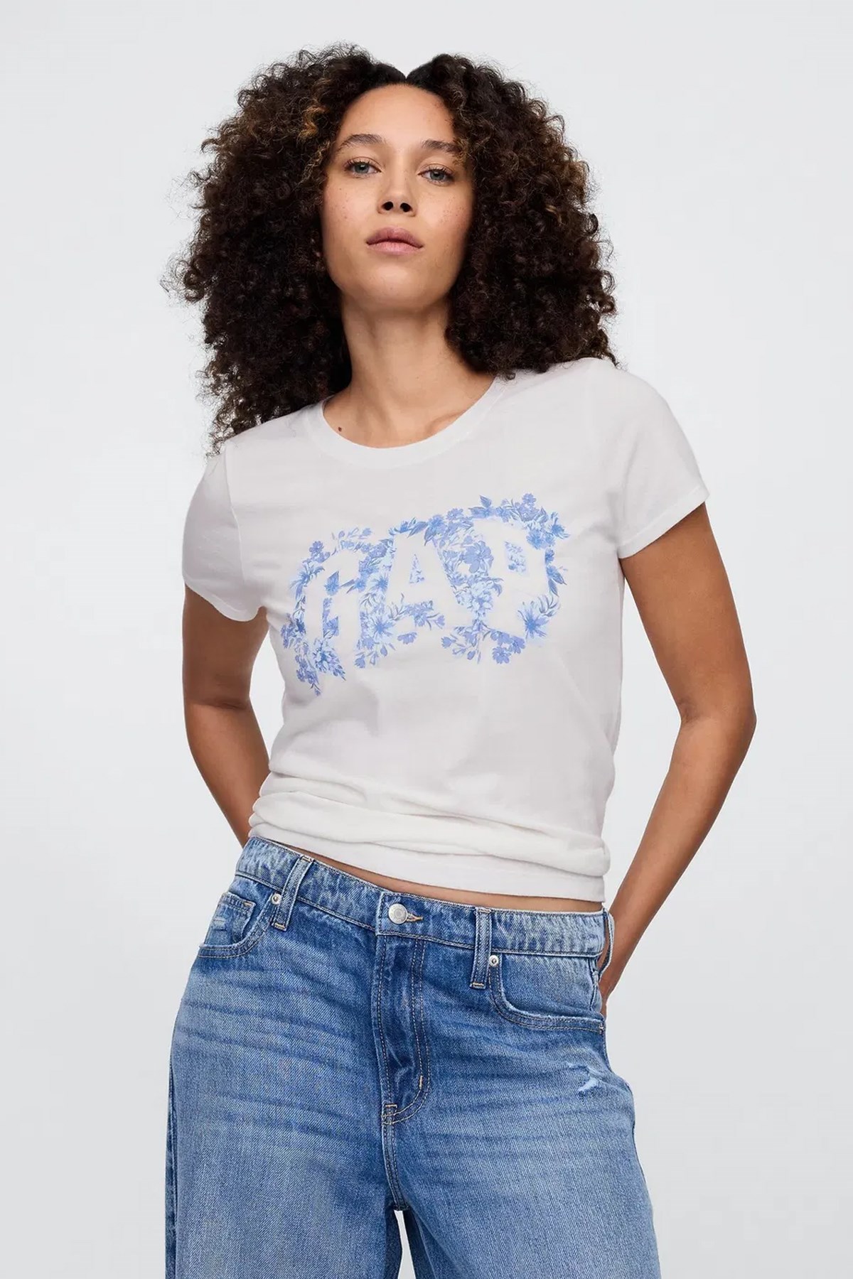 Gap V-SS Logo Classic Kadın Tişört Beyaz