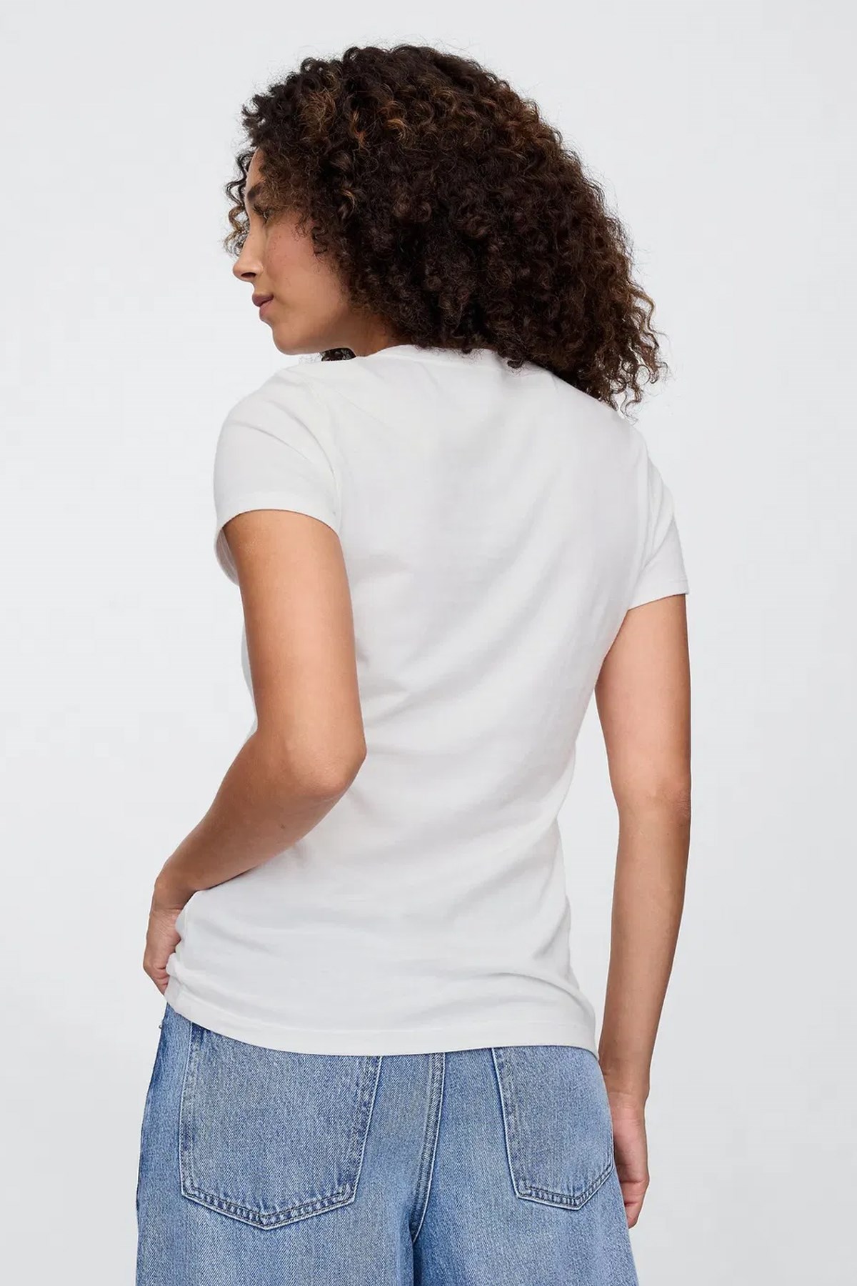 Gap V-SS Logo Classic Kadın Tişört Beyaz