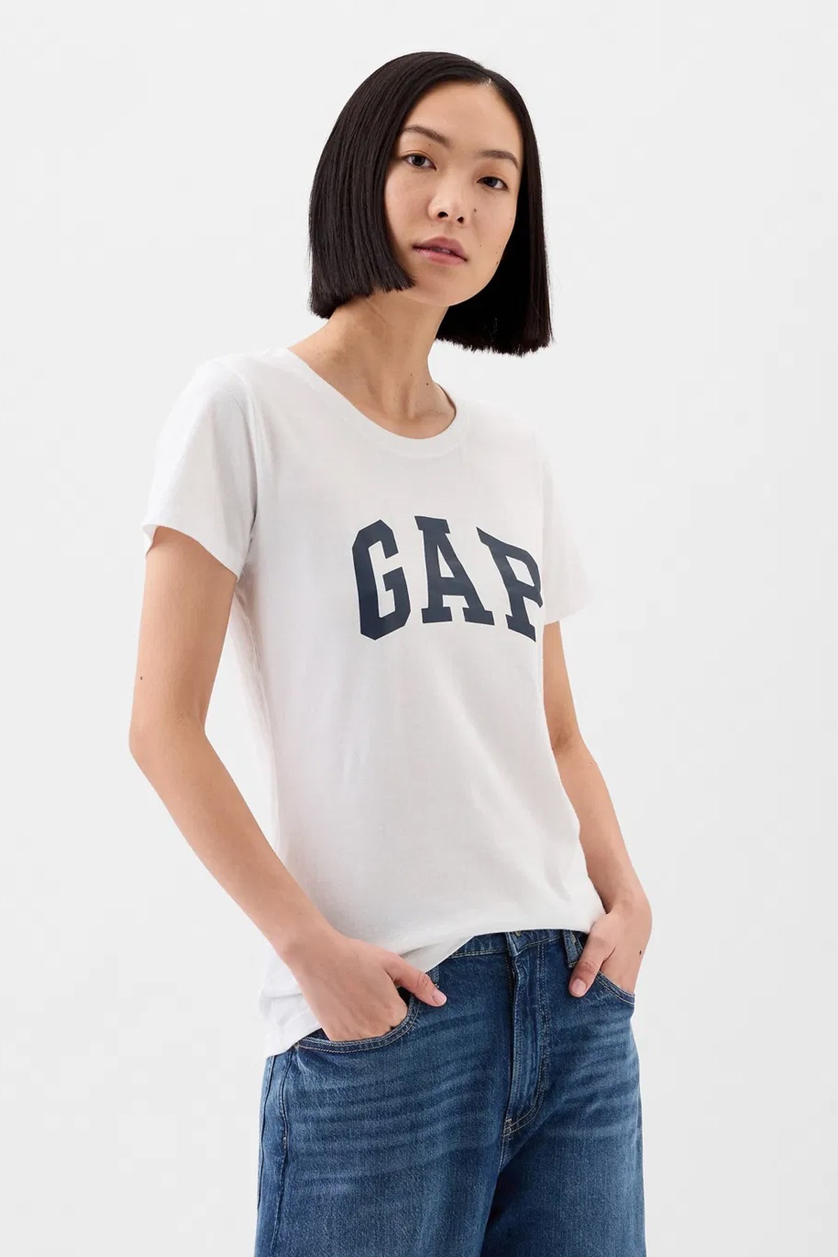 Gap V-SS Logo Classic Kadın Tişört Beyaz