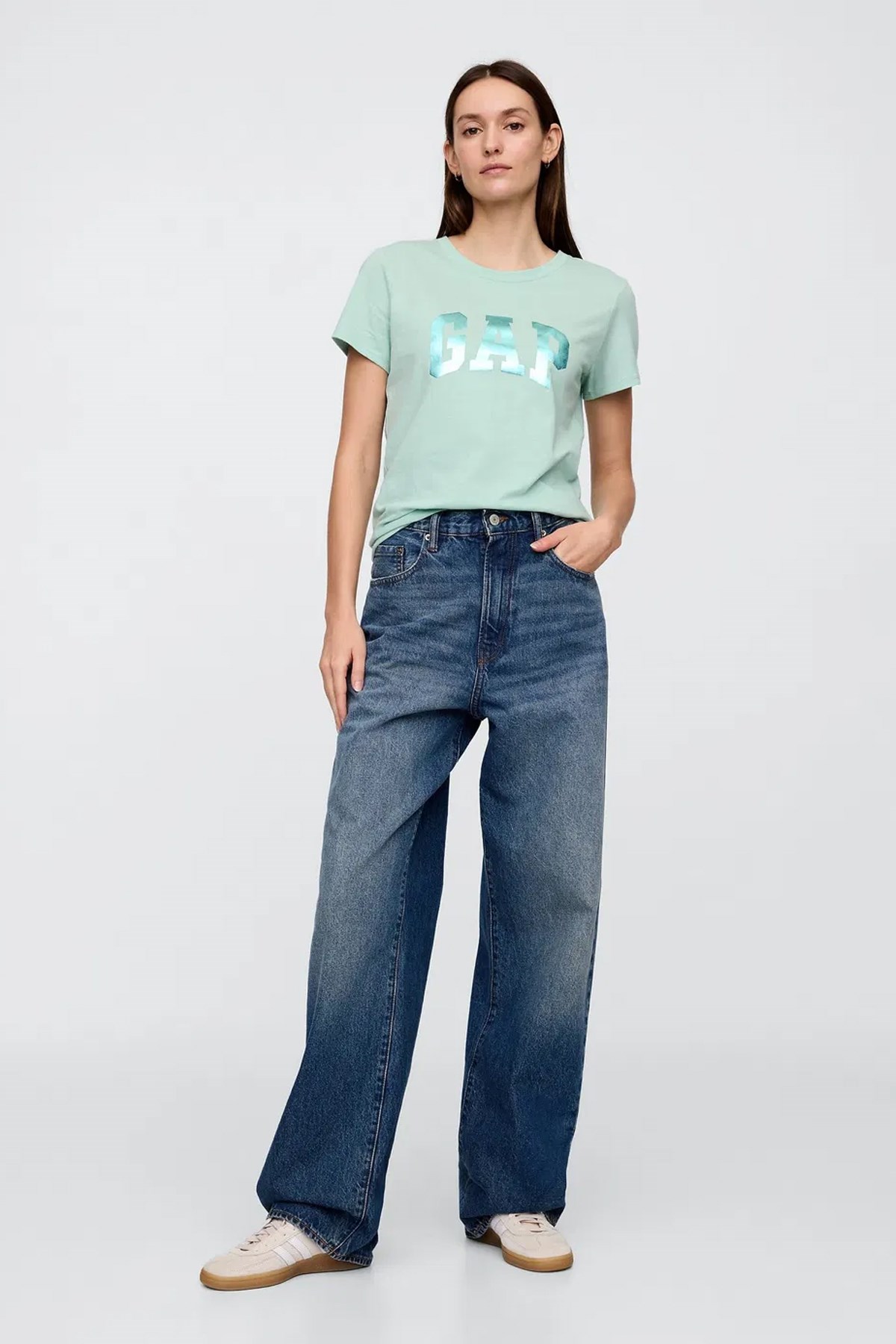 Gap V-SS Logo Classic Kadın Tişört Mavi