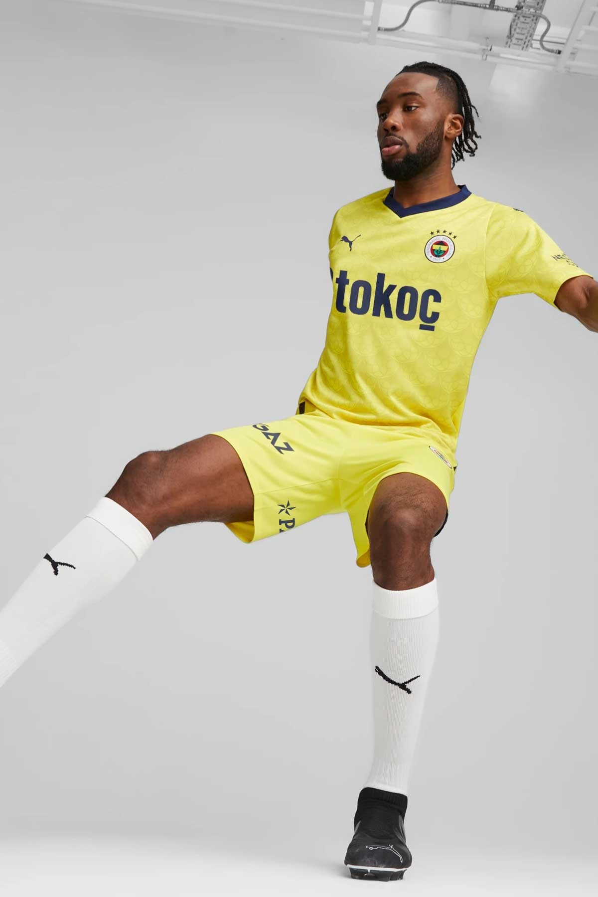 Puma Fenerbahçe S.K. Erkek Tişört 77200604 Sarı