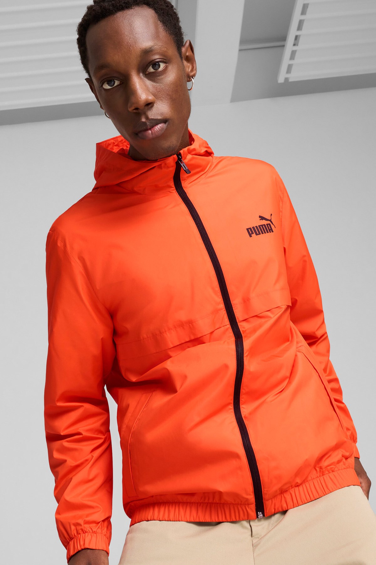Puma Ess Solid Erkek Rüzgarlık 84748418 Kırmızı